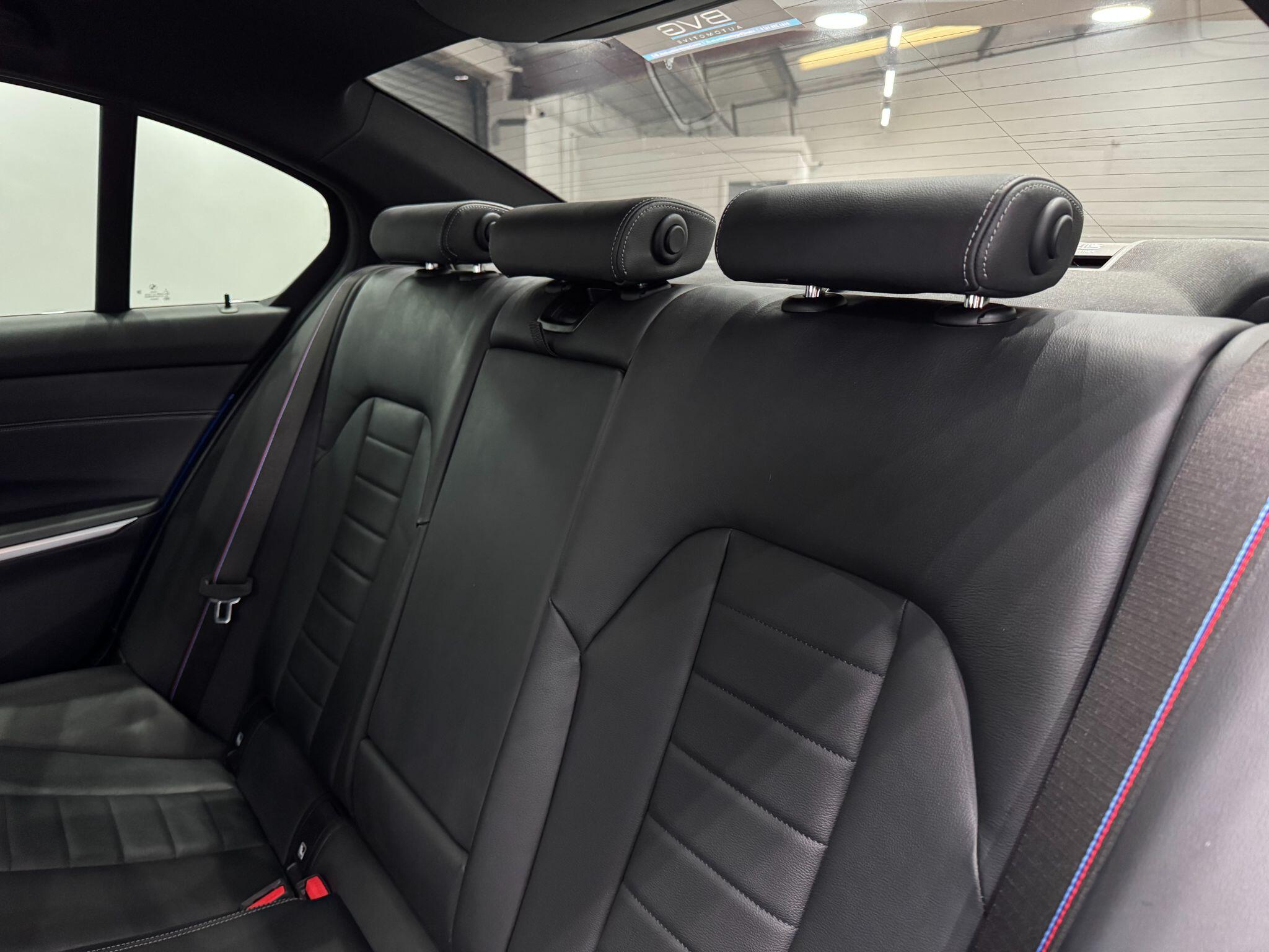 BMW 3 Series view 48