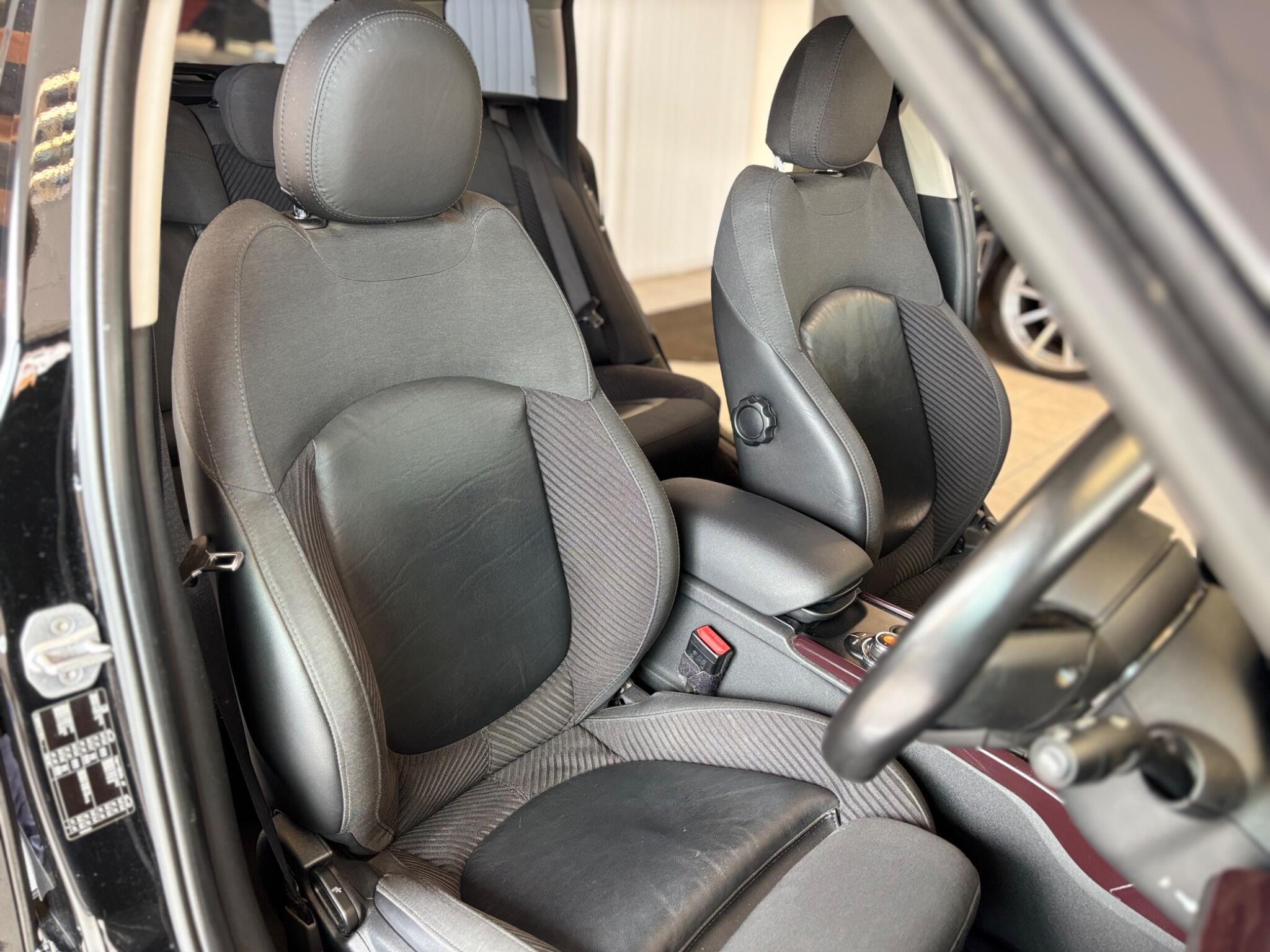 Mini Clubman view 13