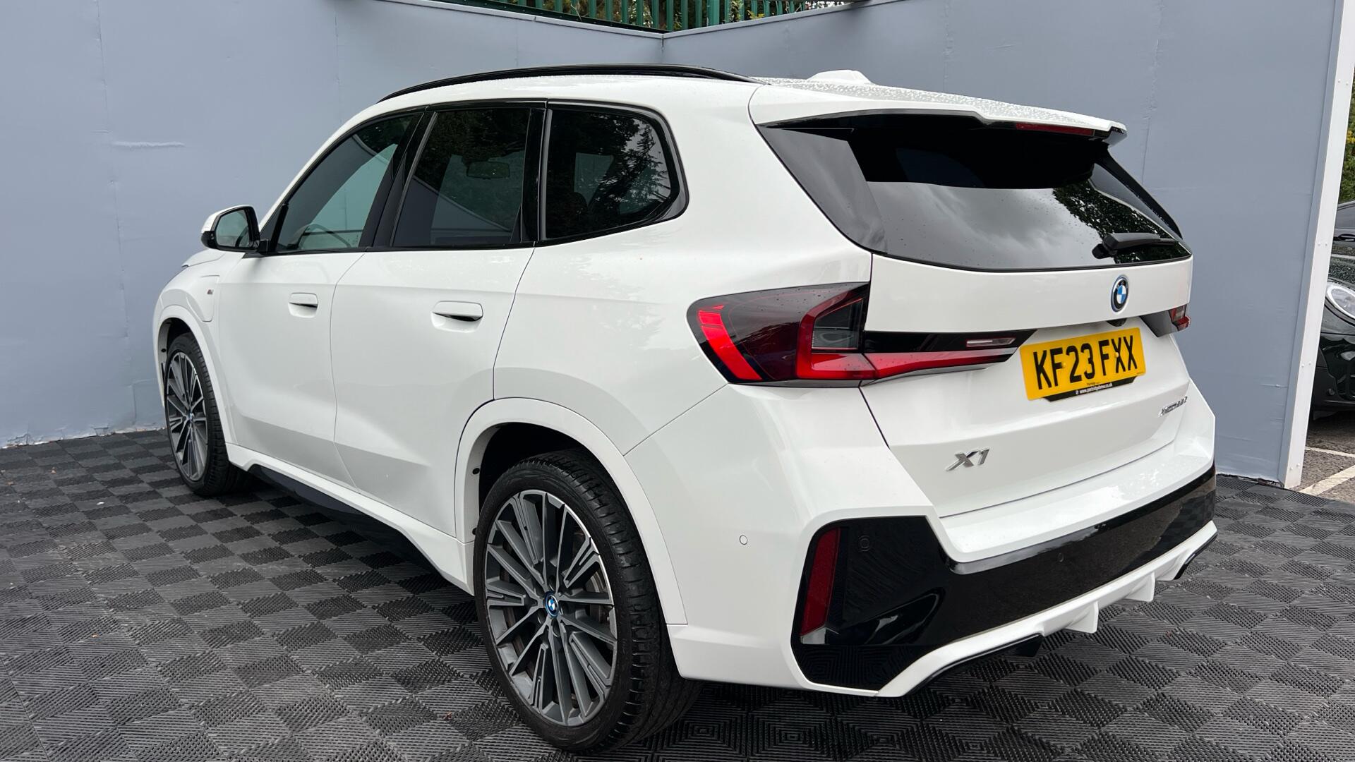 BMW X1 view 29