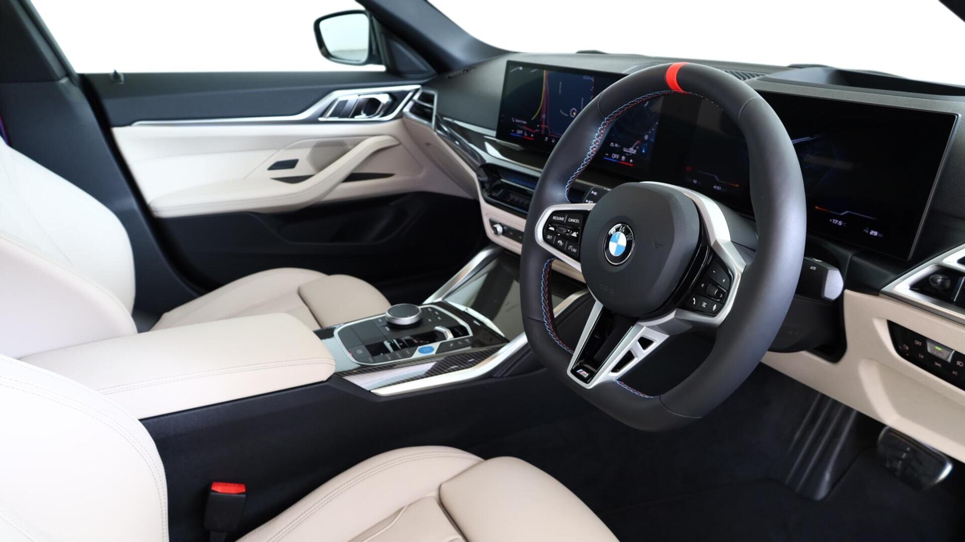 BMW i4 view 6