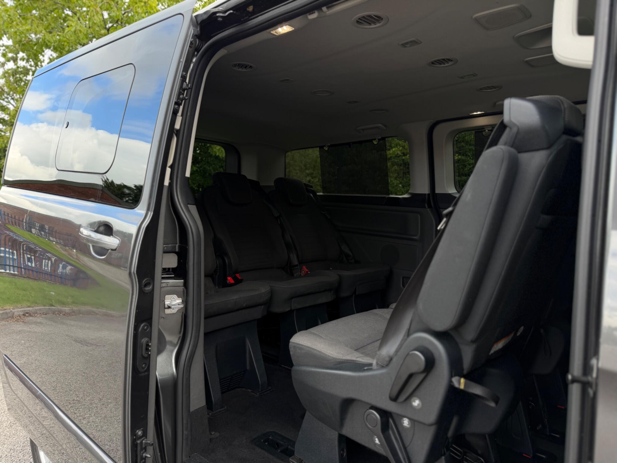 Ford Tourneo Custom view 31
