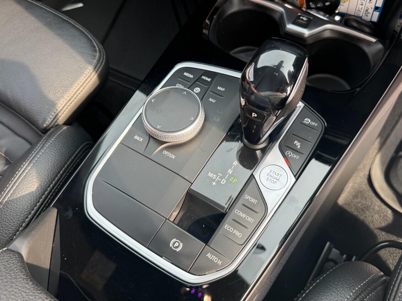 BMW 1 Series view 19