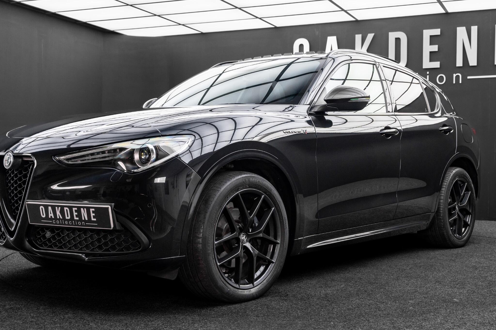 Alfa Romeo Stelvio view 21