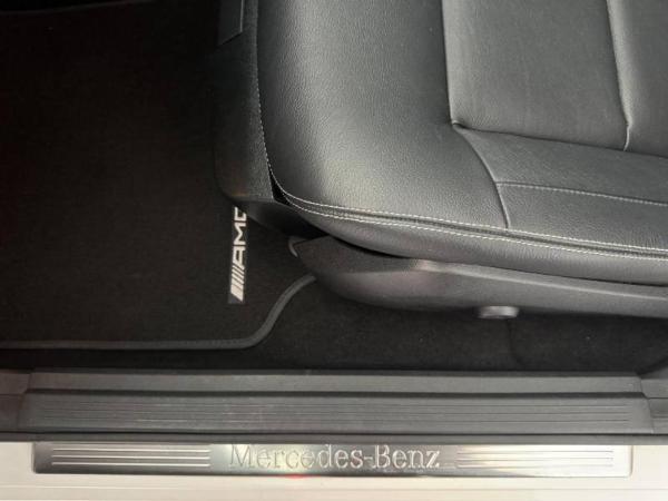 Mercedes-Benz E Class view 72