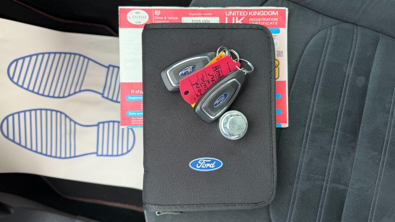 Ford Kuga view 47