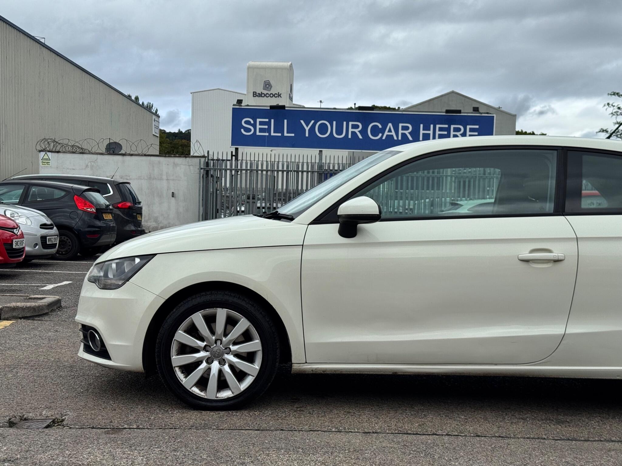 Audi A1 view 10