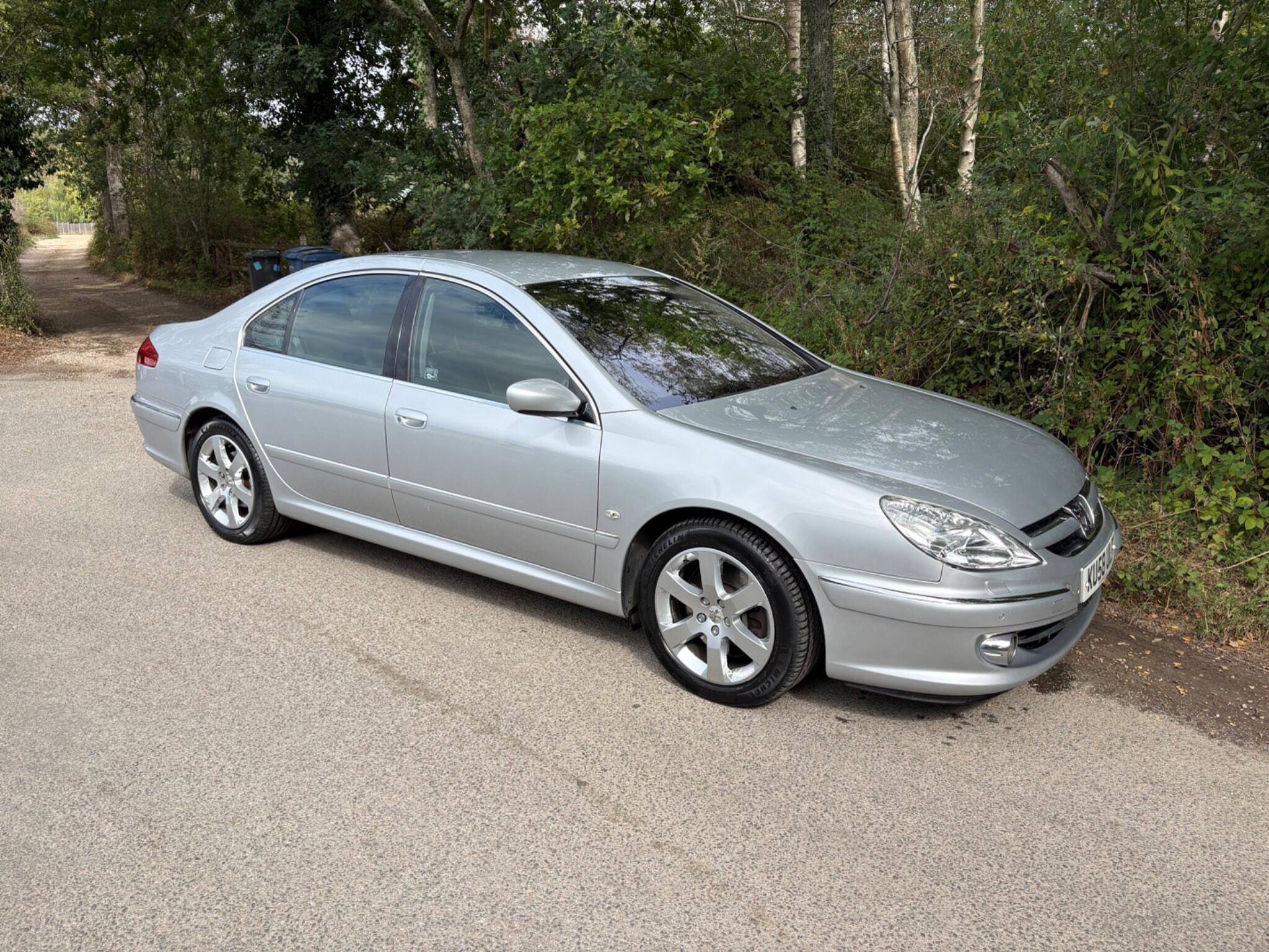 Peugeot 607