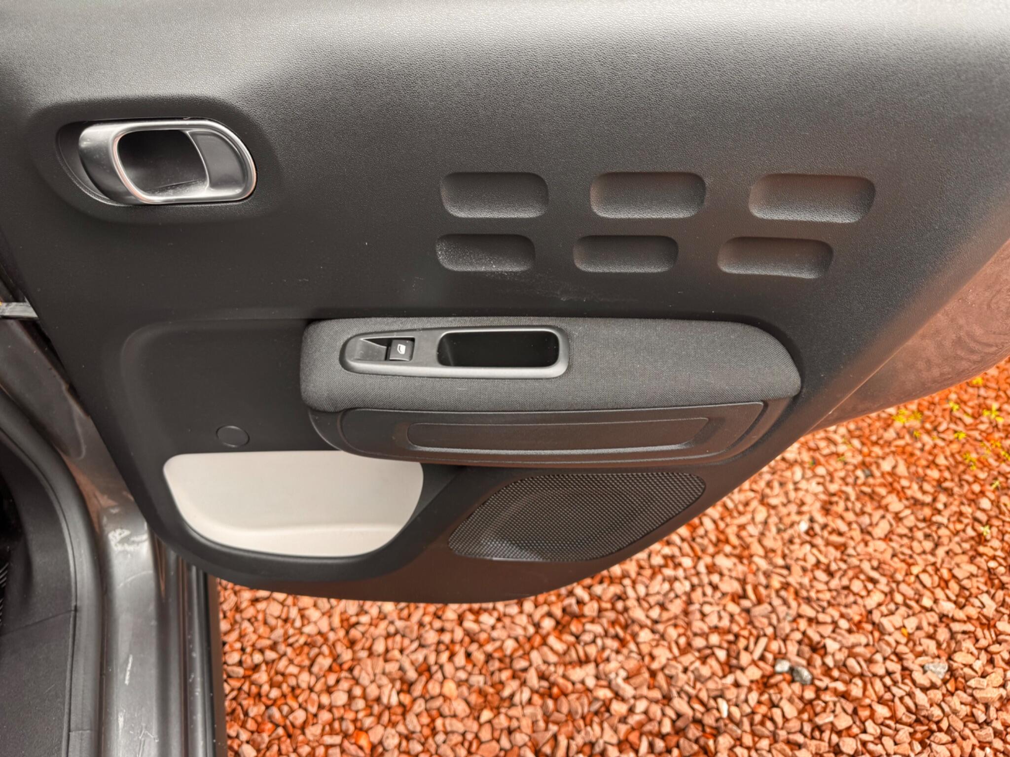 Citroen C3 view 19
