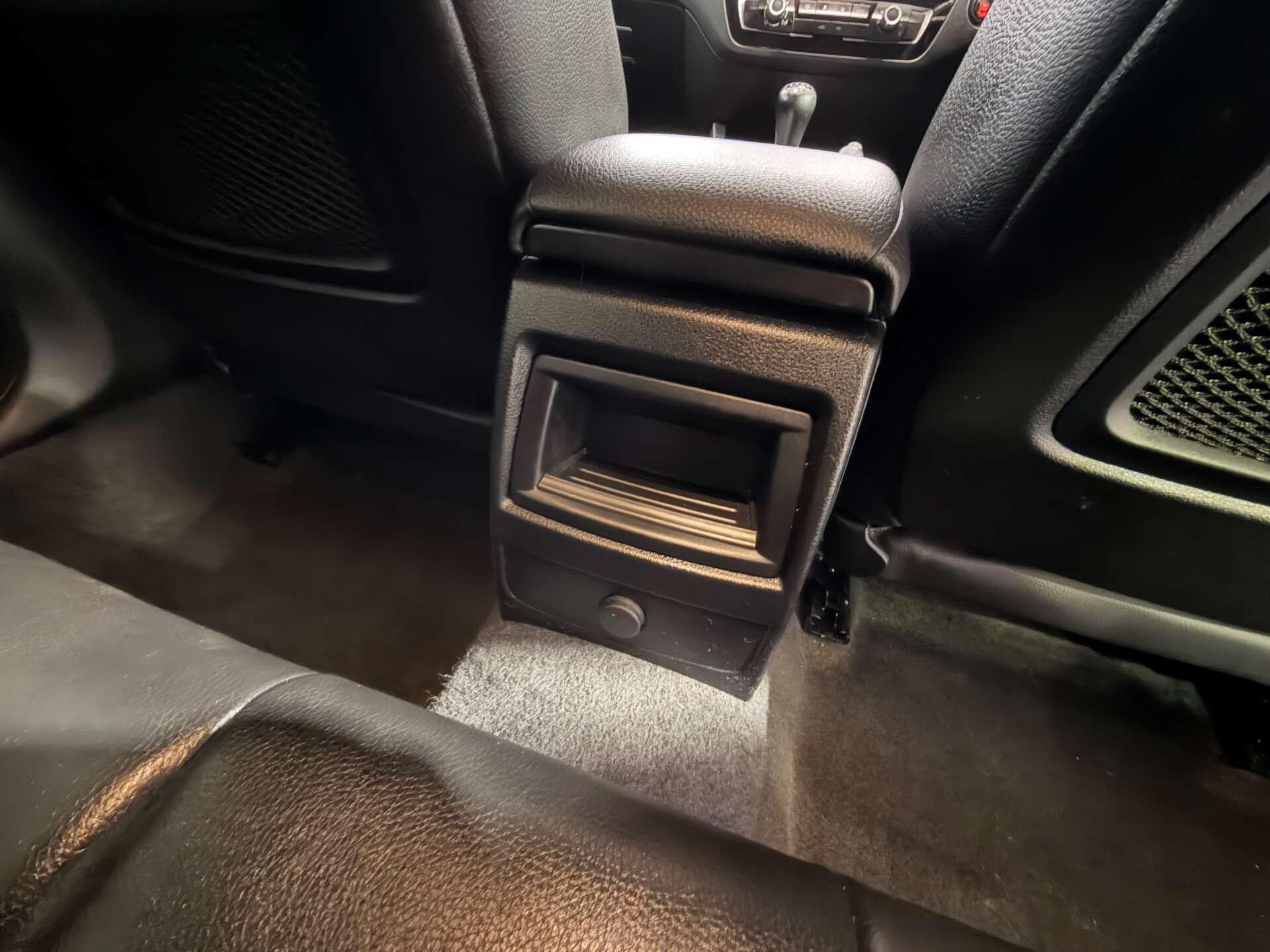 BMW 1 Series view 47