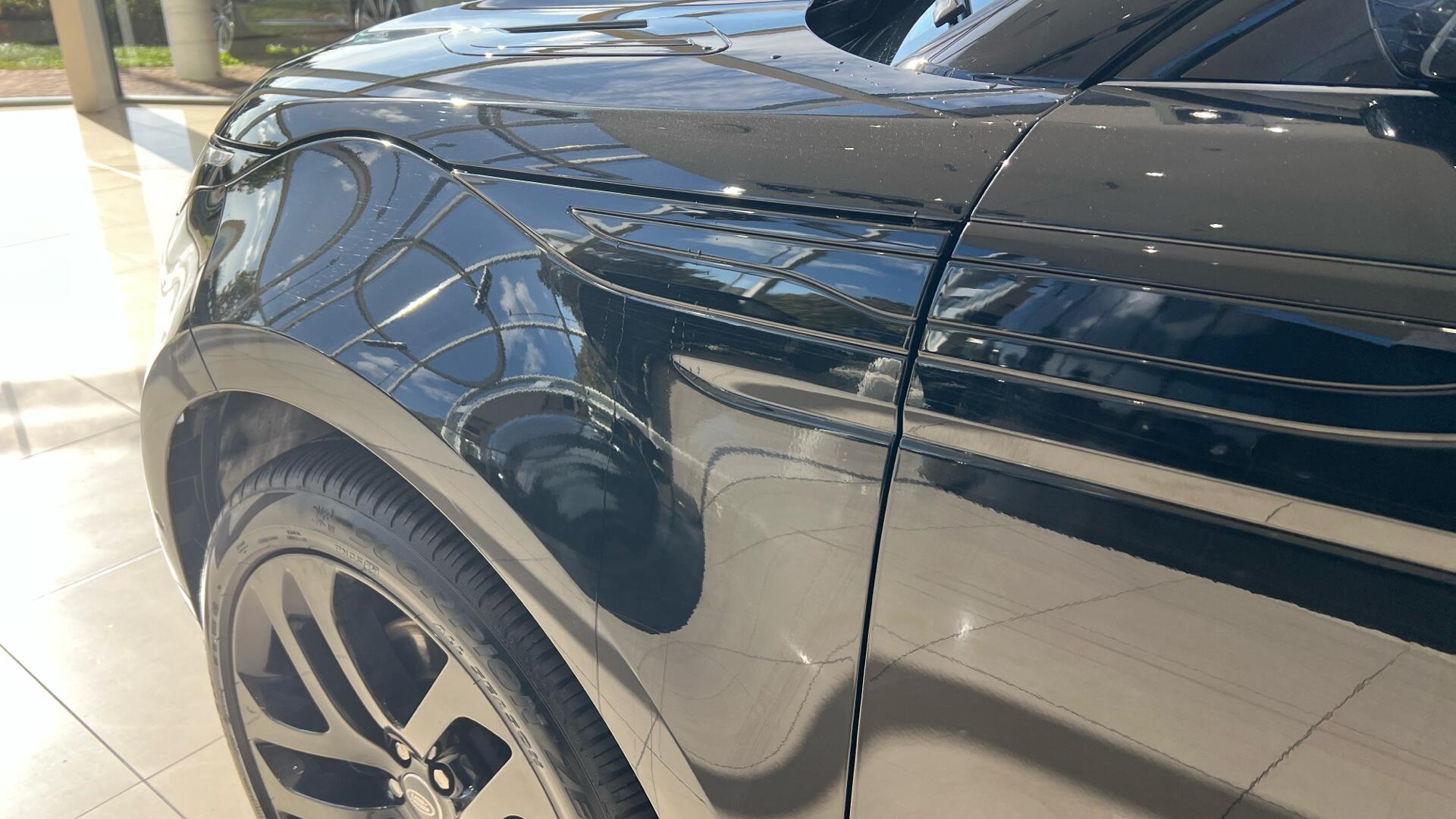Land Rover Range Rover Evoque view 37