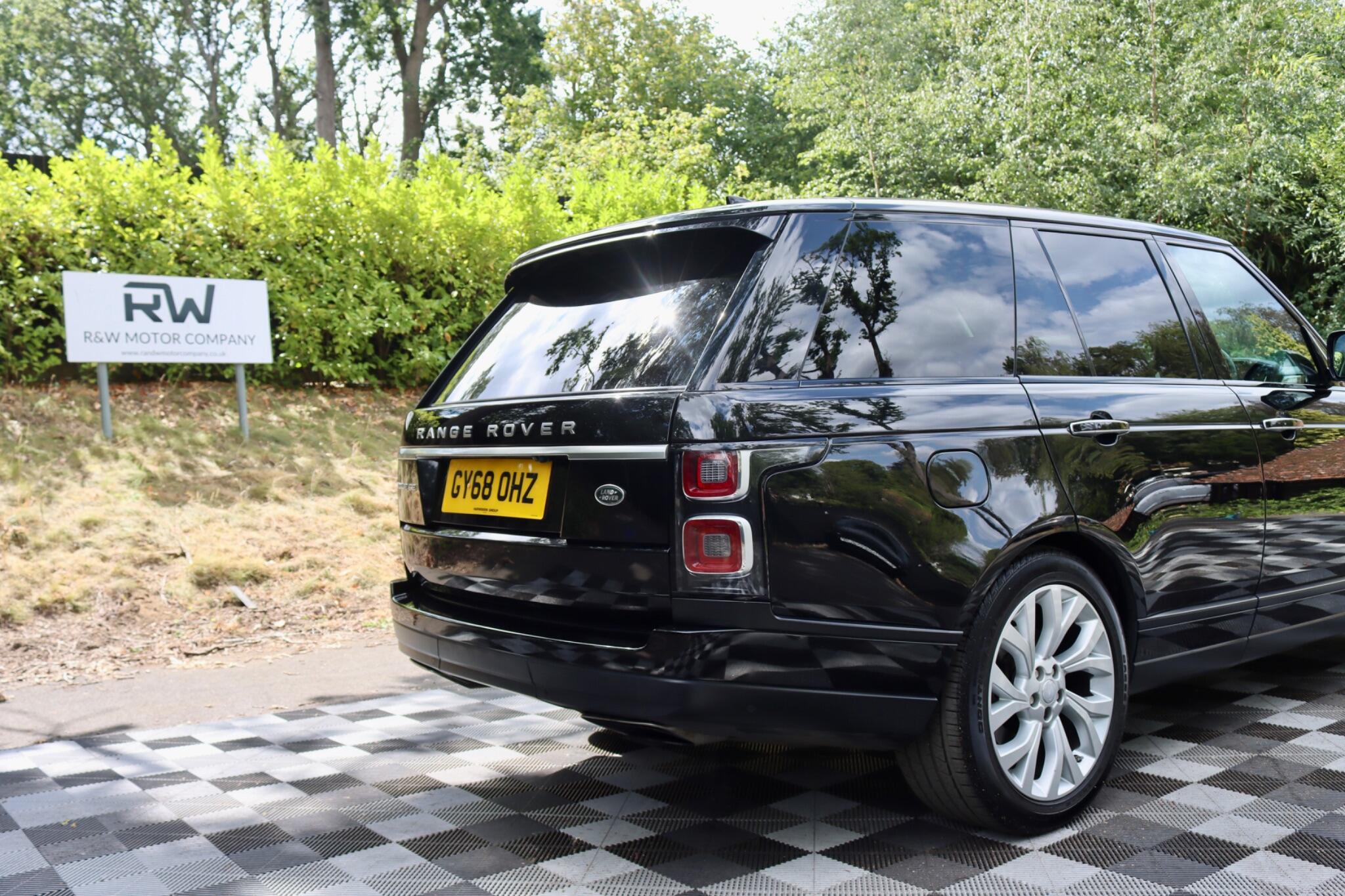 Land Rover Range Rover view 50