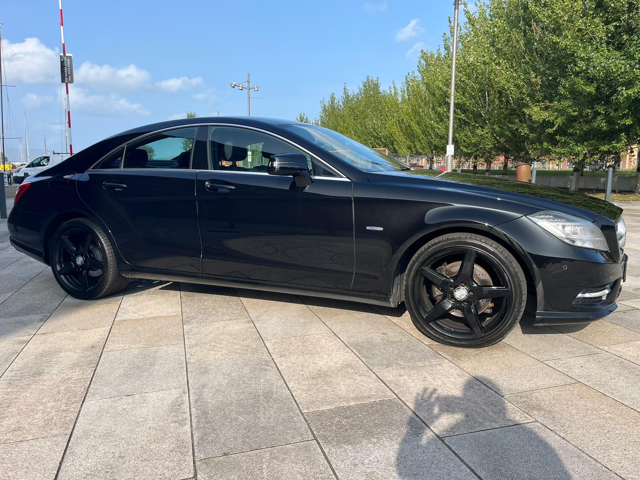 Mercedes-Benz CLS view 13