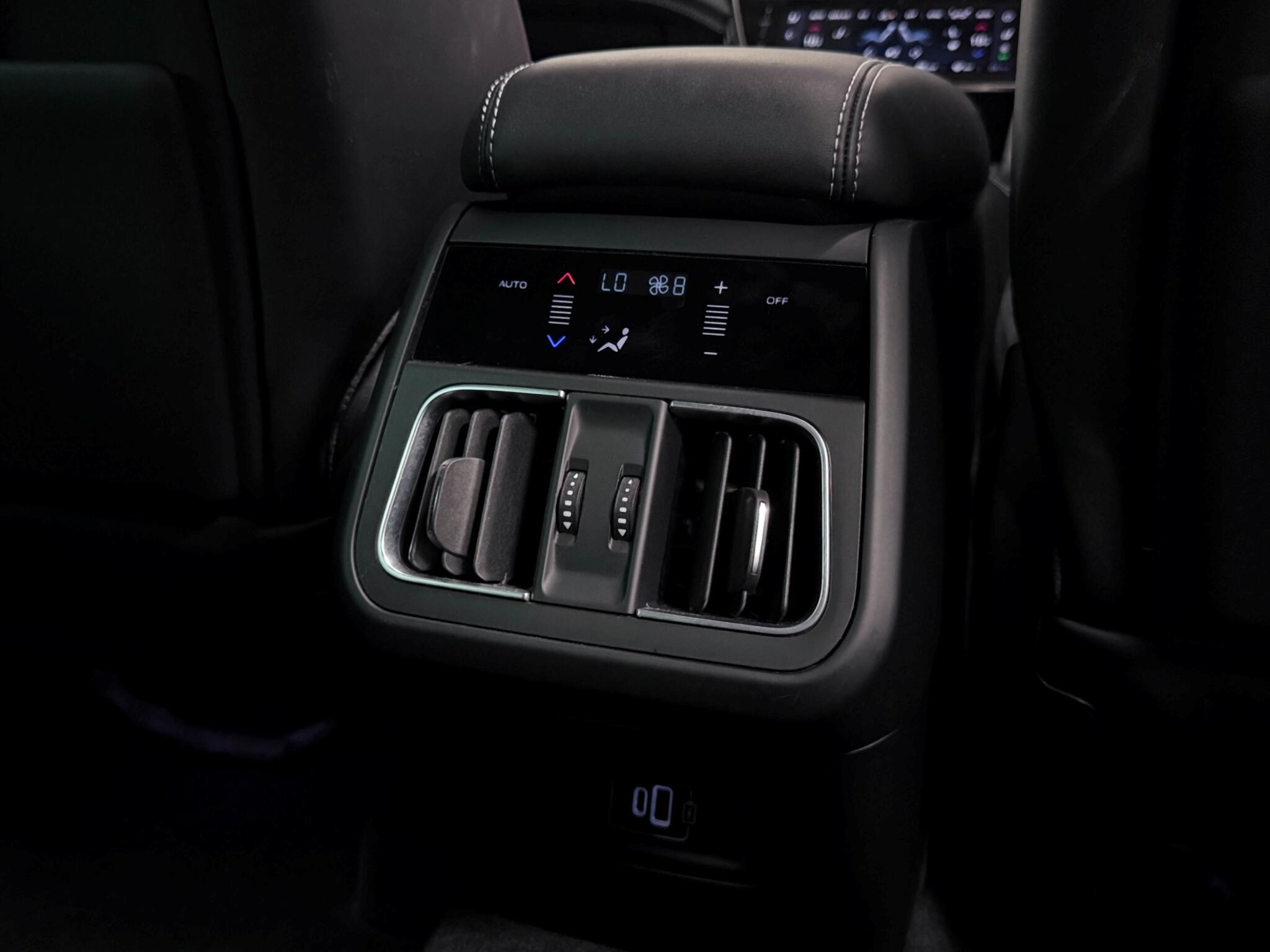 Maserati Grecale view 13