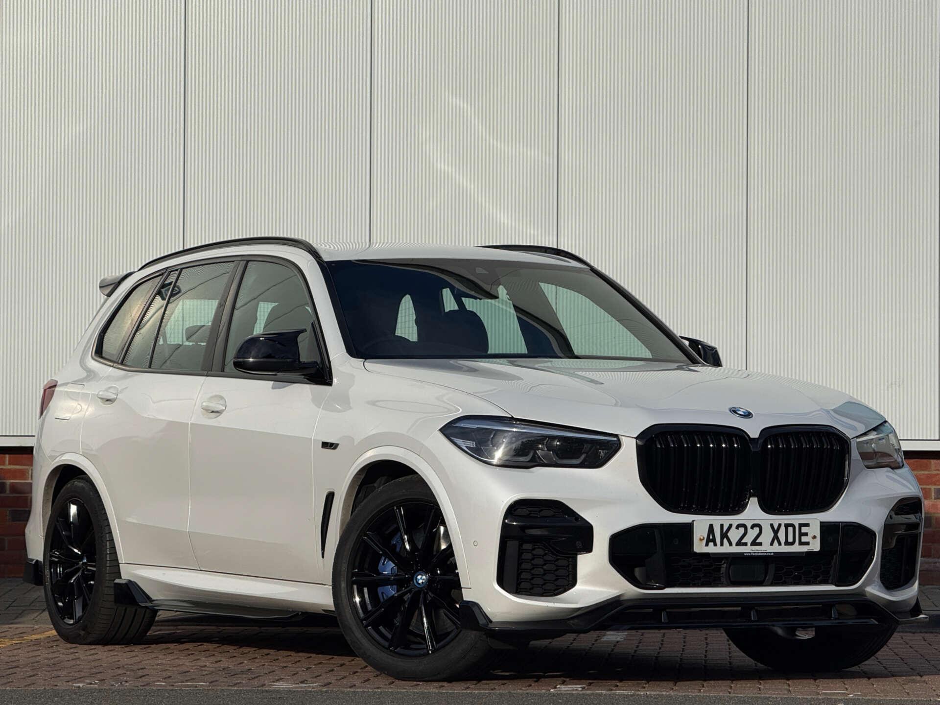 2022 BMW X5 in White for sale