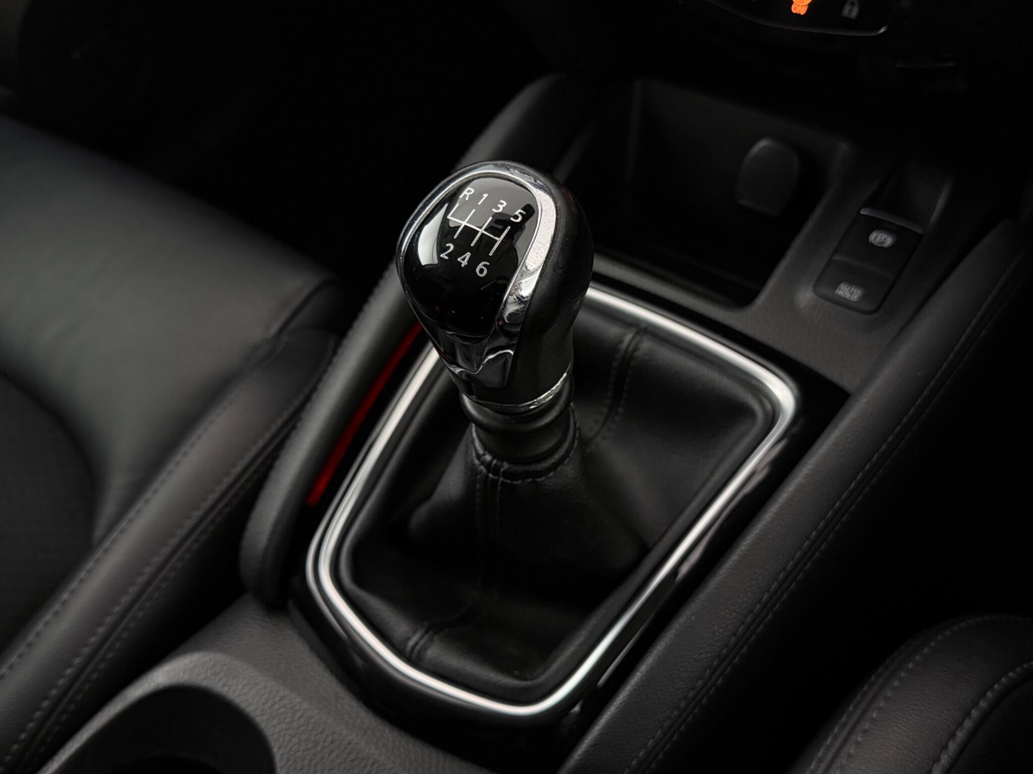 Nissan Qashqai view 21