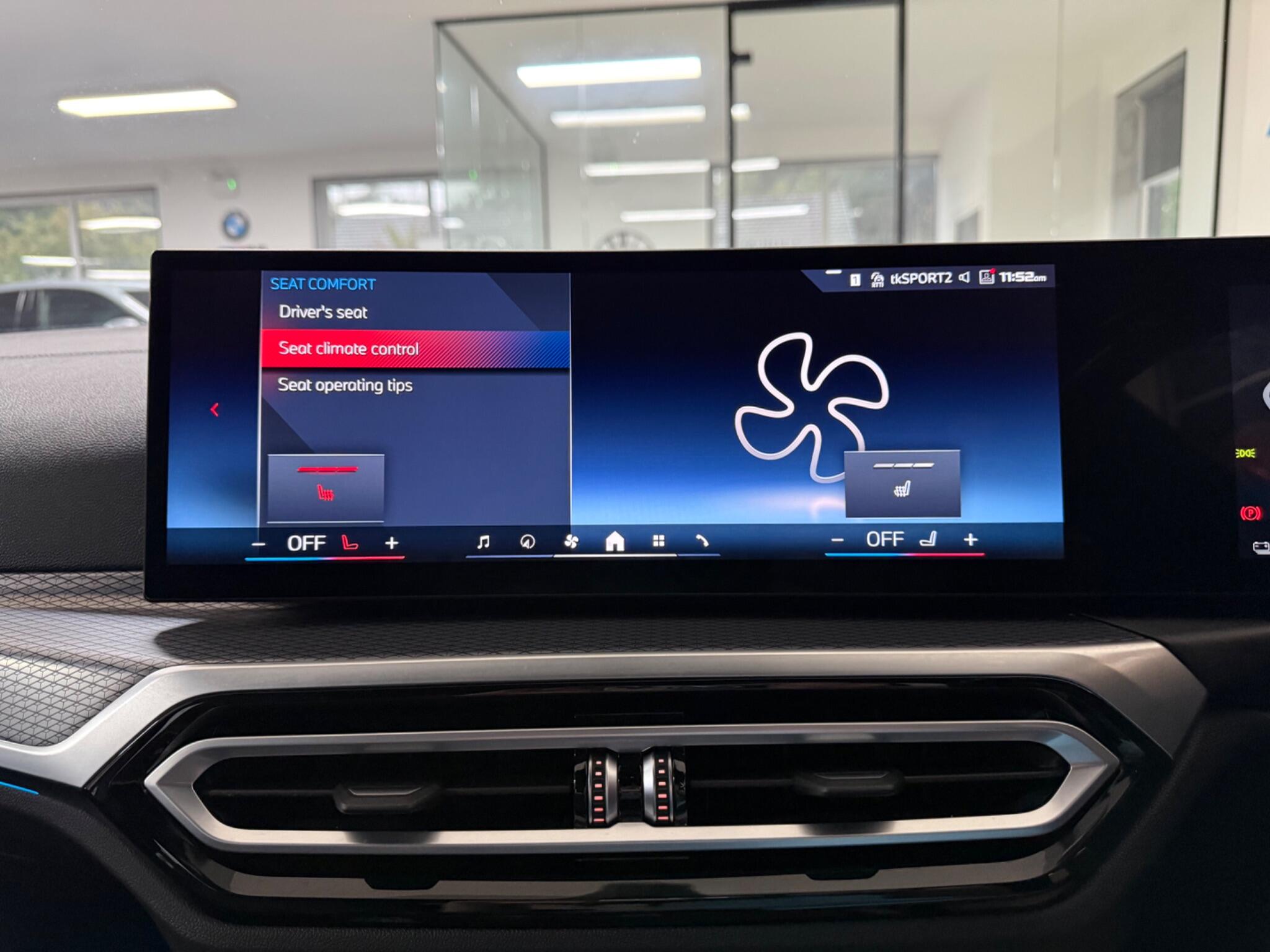 BMW I4 view 11