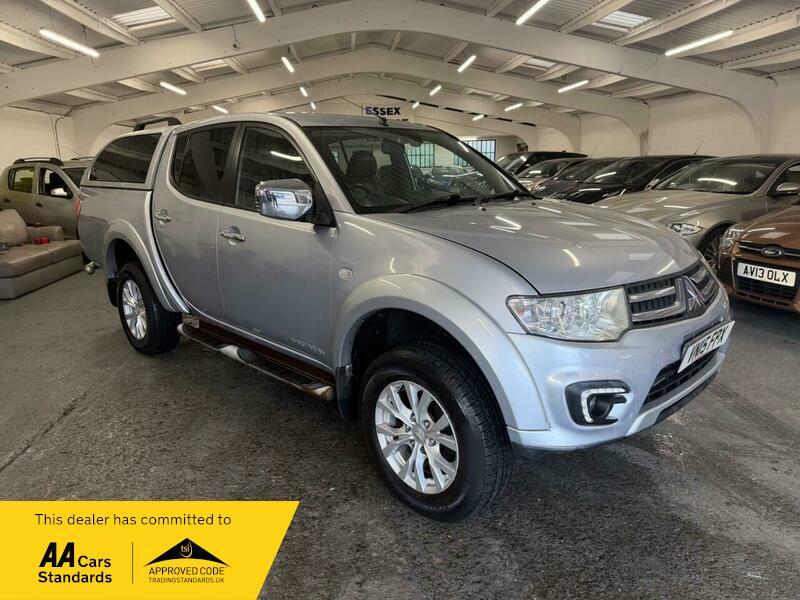 2015 Mitsubishi L200 2.5TD Barbarian auto