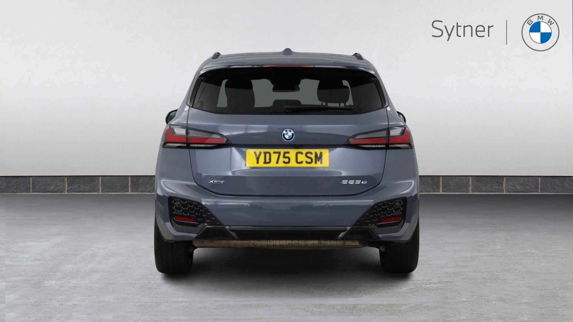 BMW 2 Series view 15