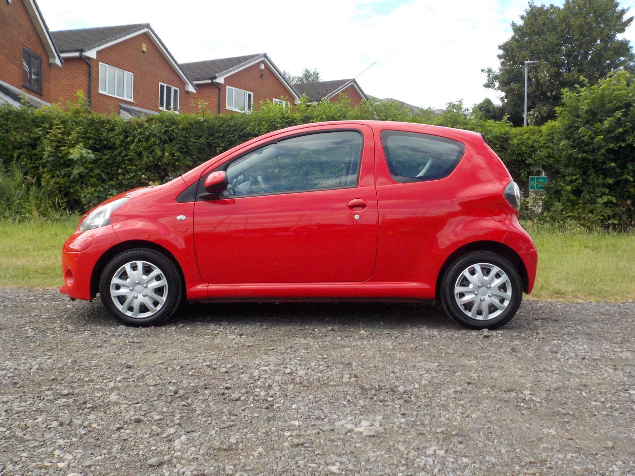 Toyota AYGO 1.0 VVT-i Move Euro 5 3dr