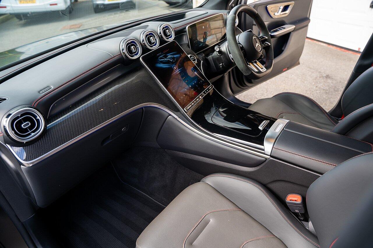 Mercedes-Benz GLC view 64