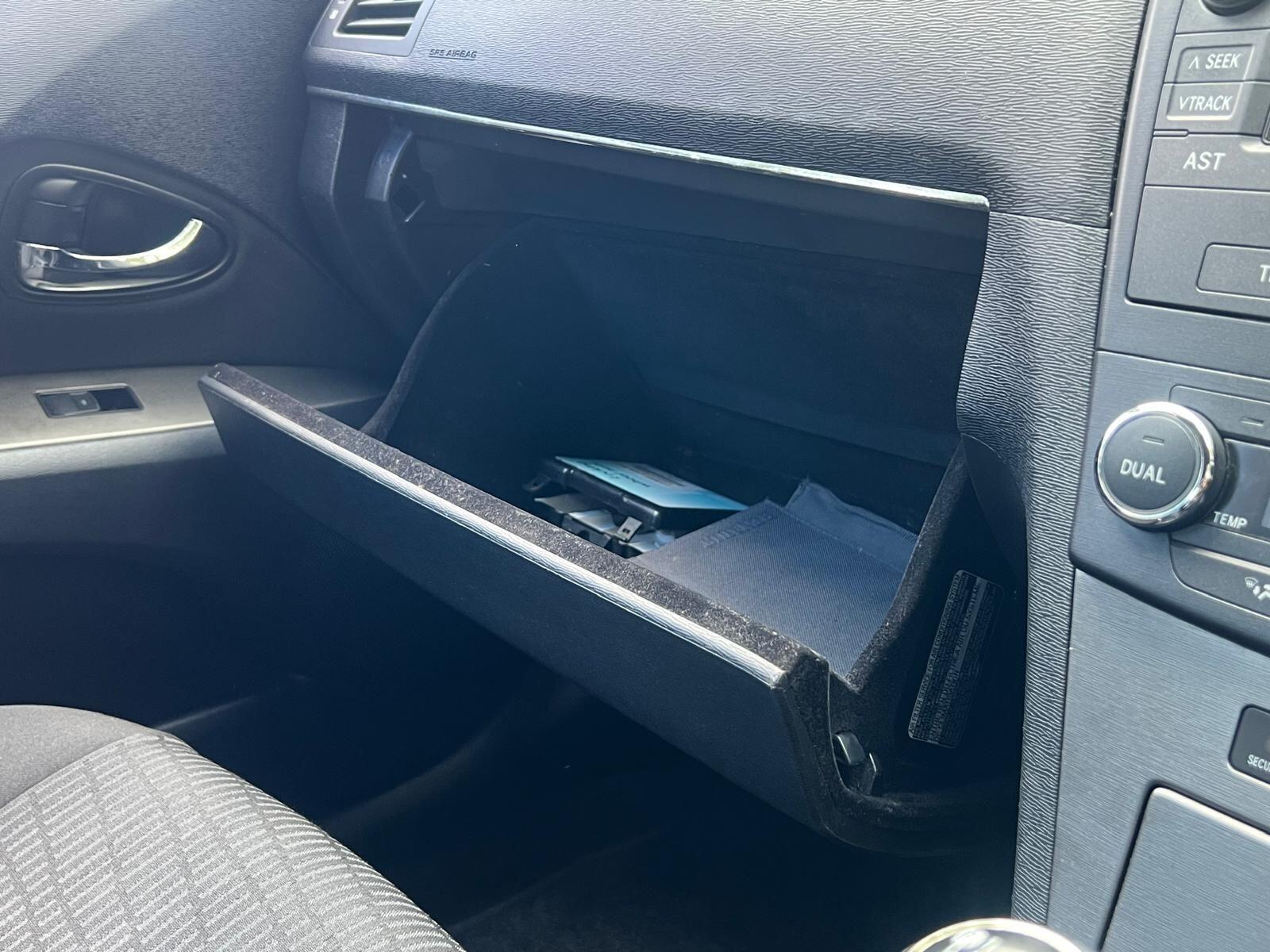 Toyota Avensis view 34