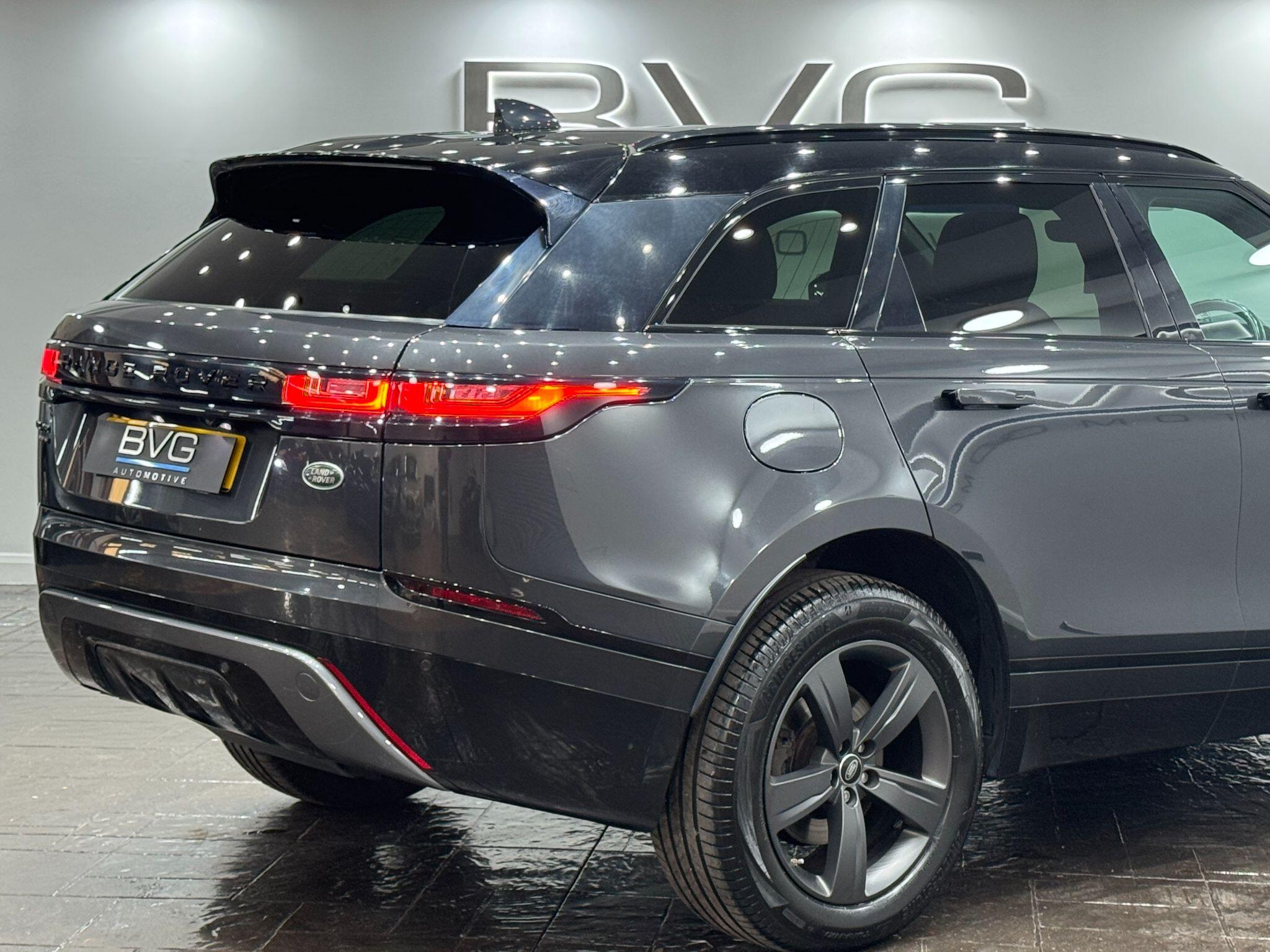 Land Rover Range Rover Velar view 15