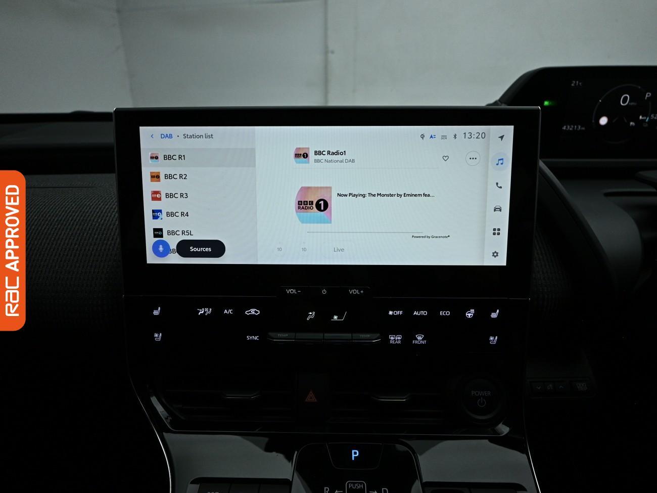 Toyota bZ4X view 16