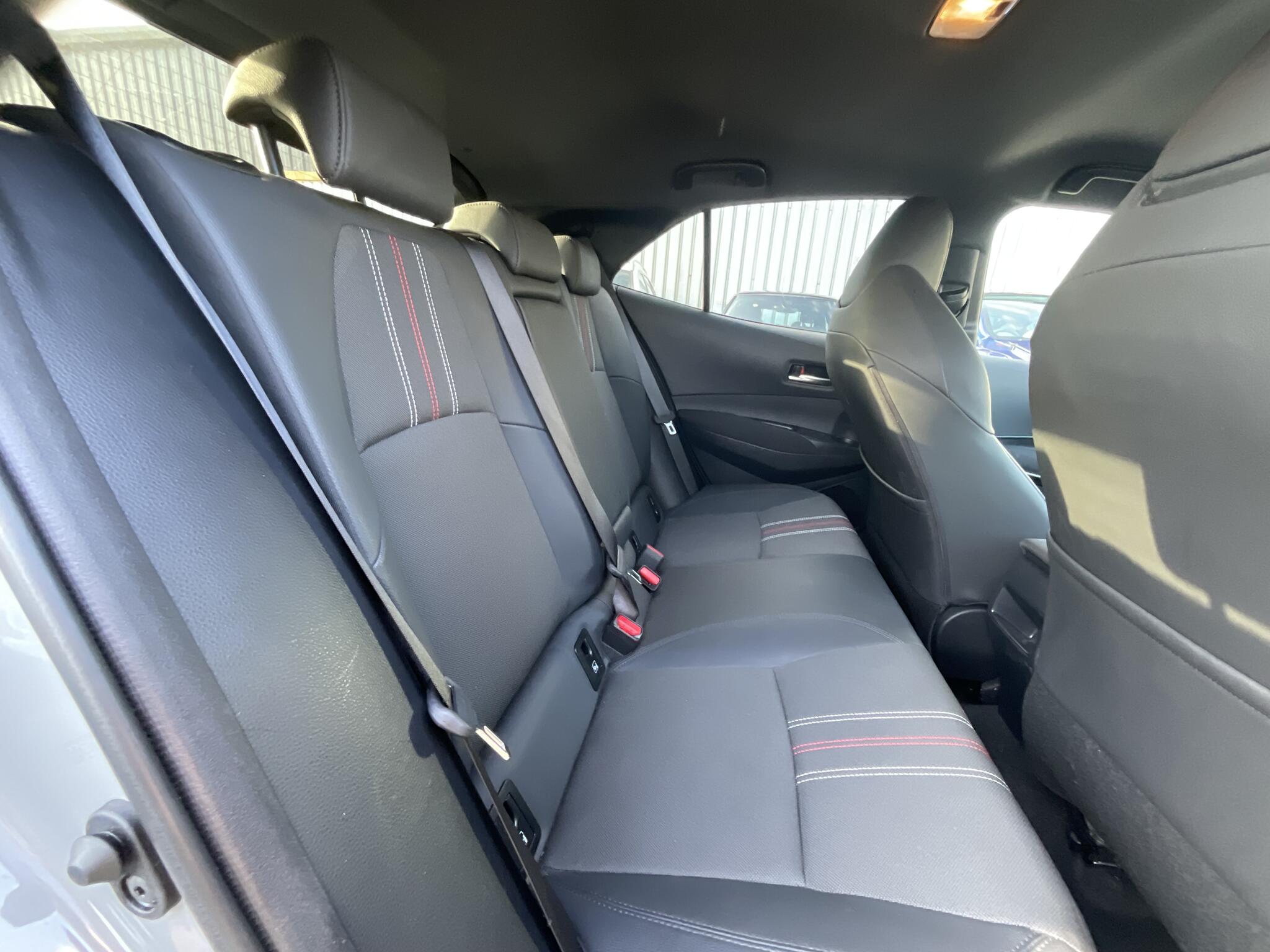 Toyota Corolla view 11