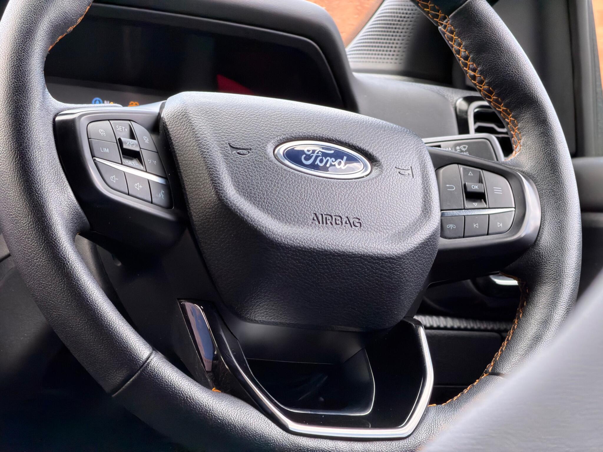 Ford Ranger view 3
