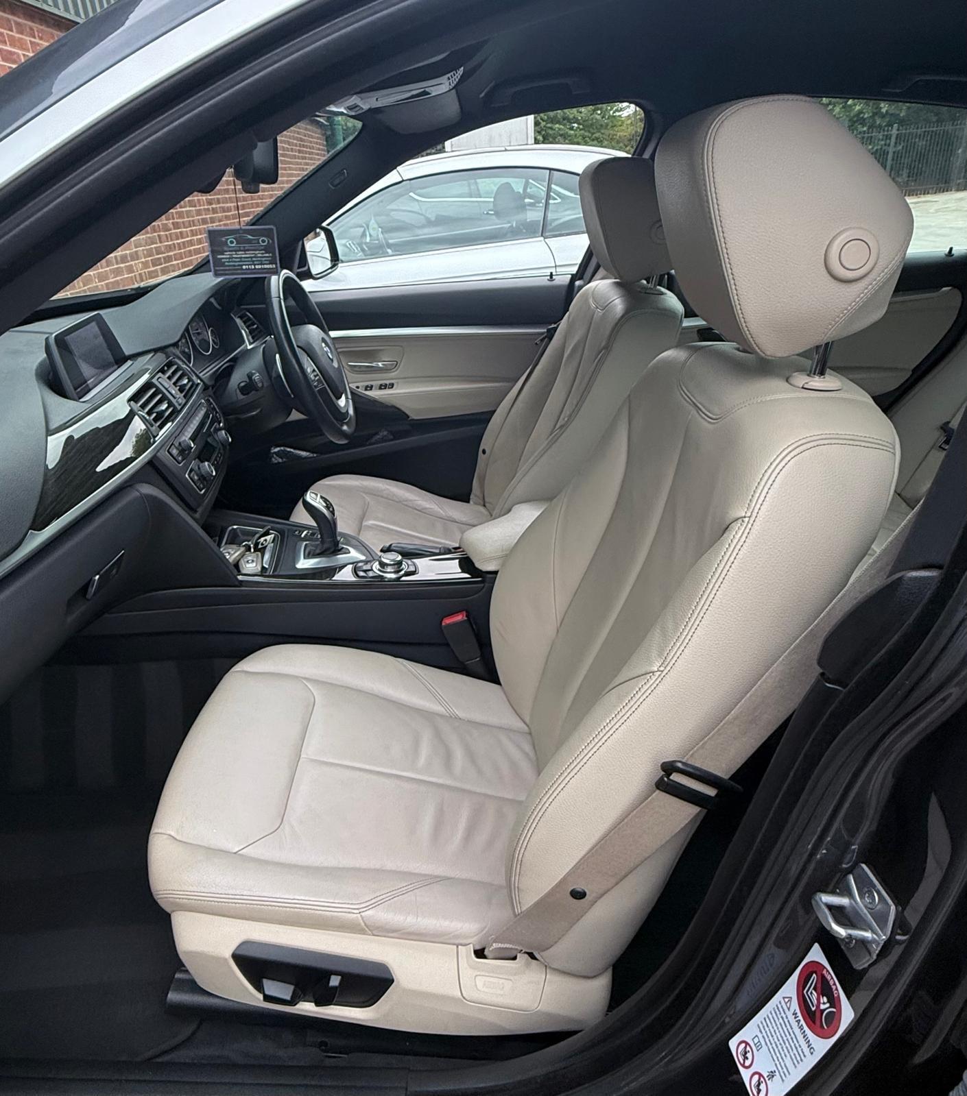 BMW 3 Series view 27