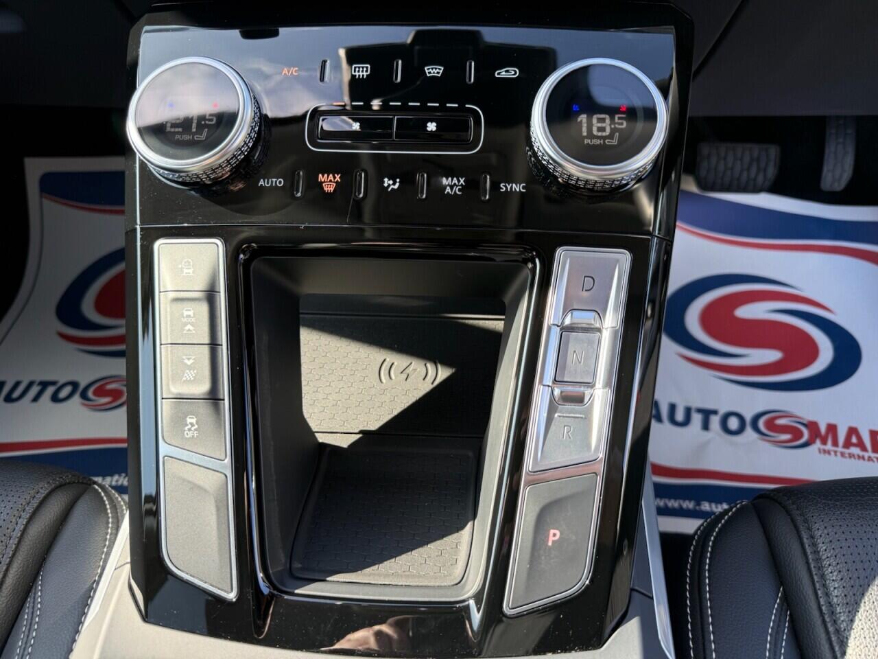 Jaguar I-Pace view 29