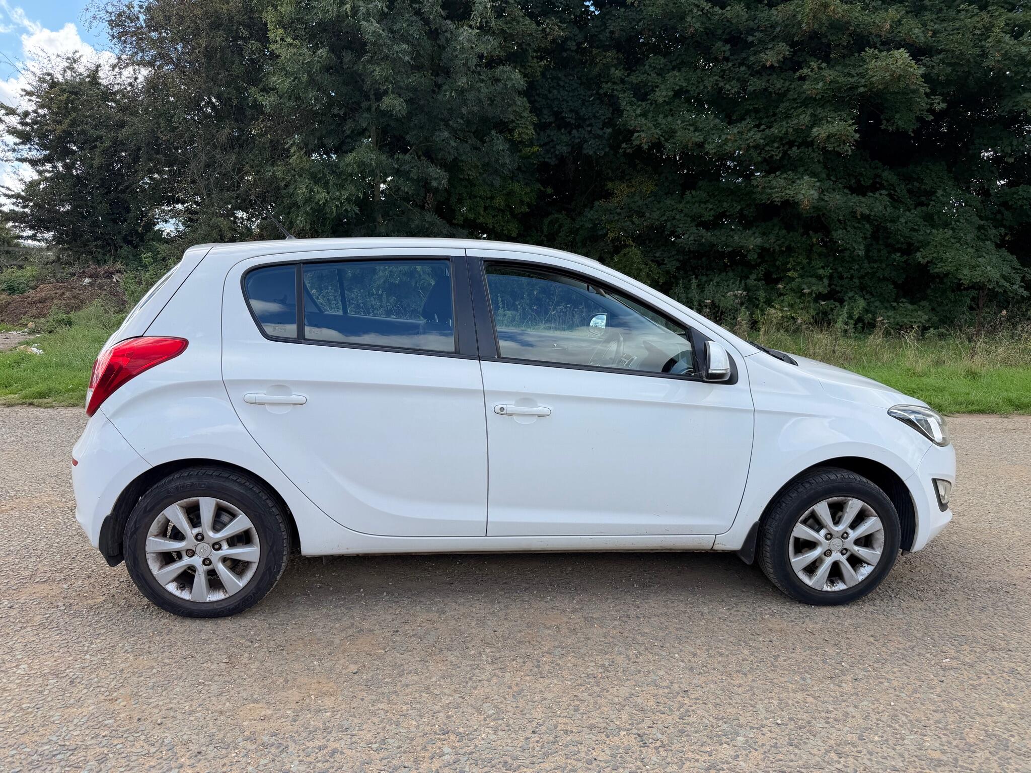 Hyundai I20 view 37