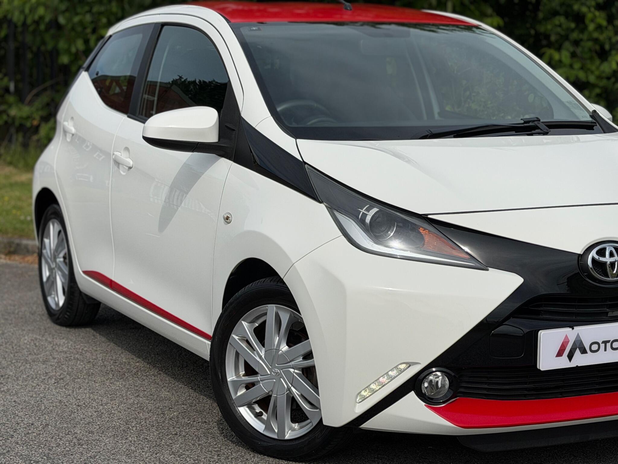 Toyota Aygo view 5