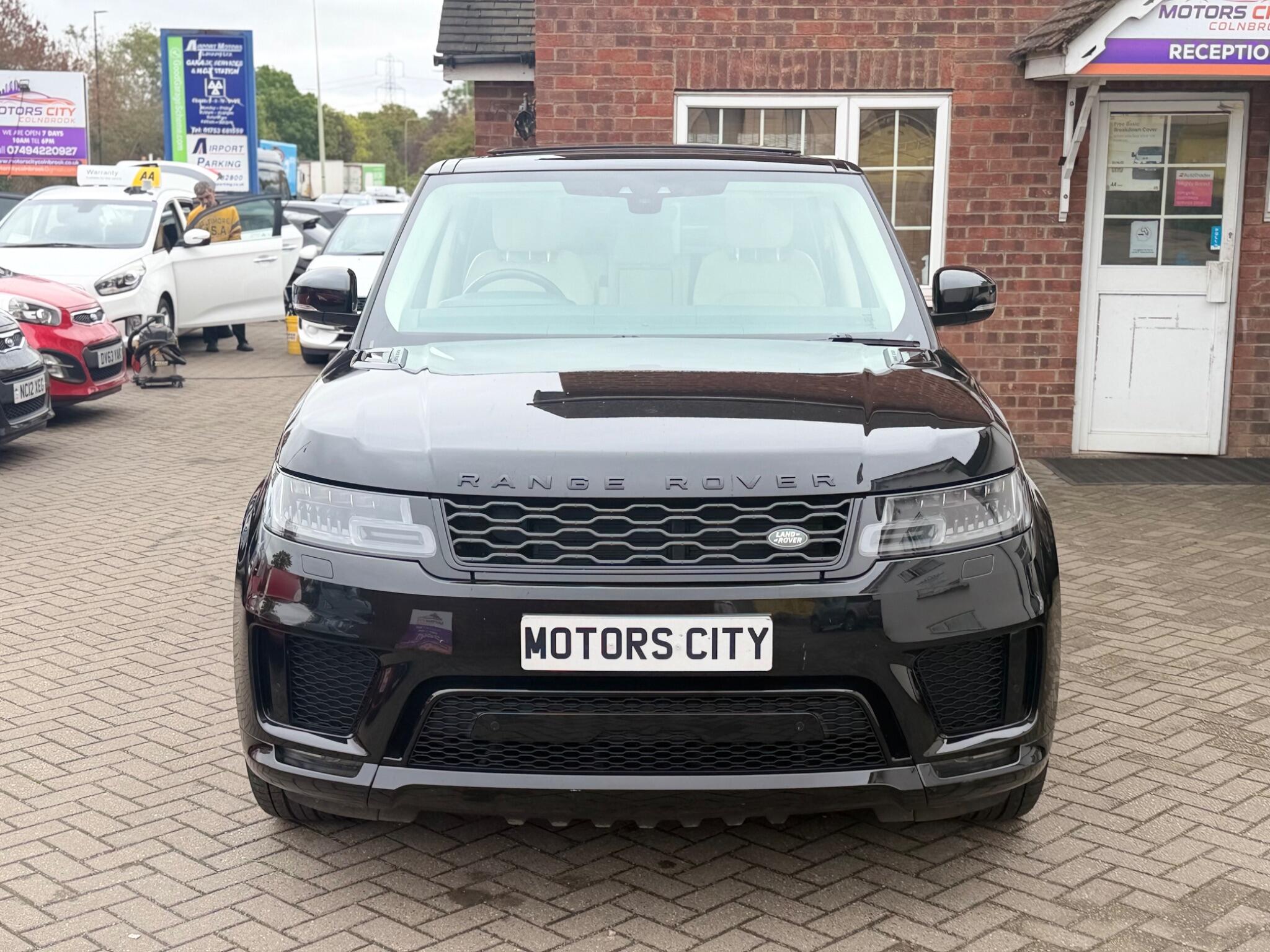 Land Rover Range Rover Sport view 5