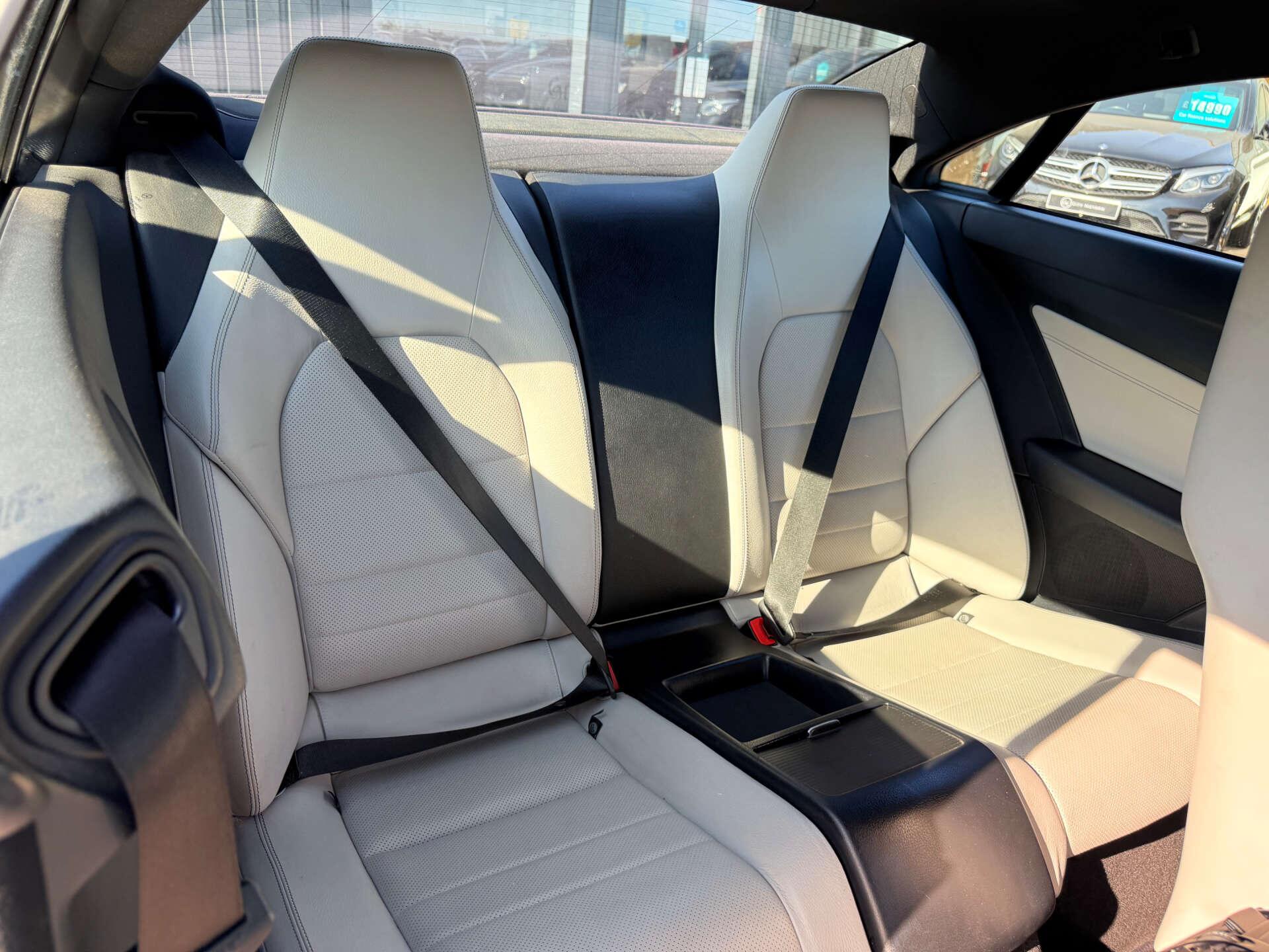 Mercedes-Benz E-Class view 47