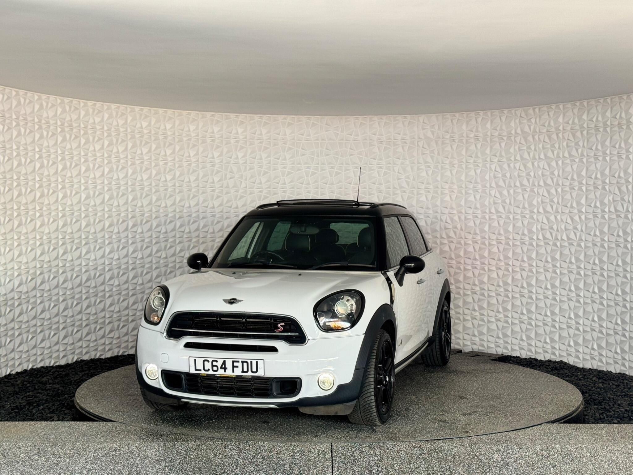 Mini Countryman view 27