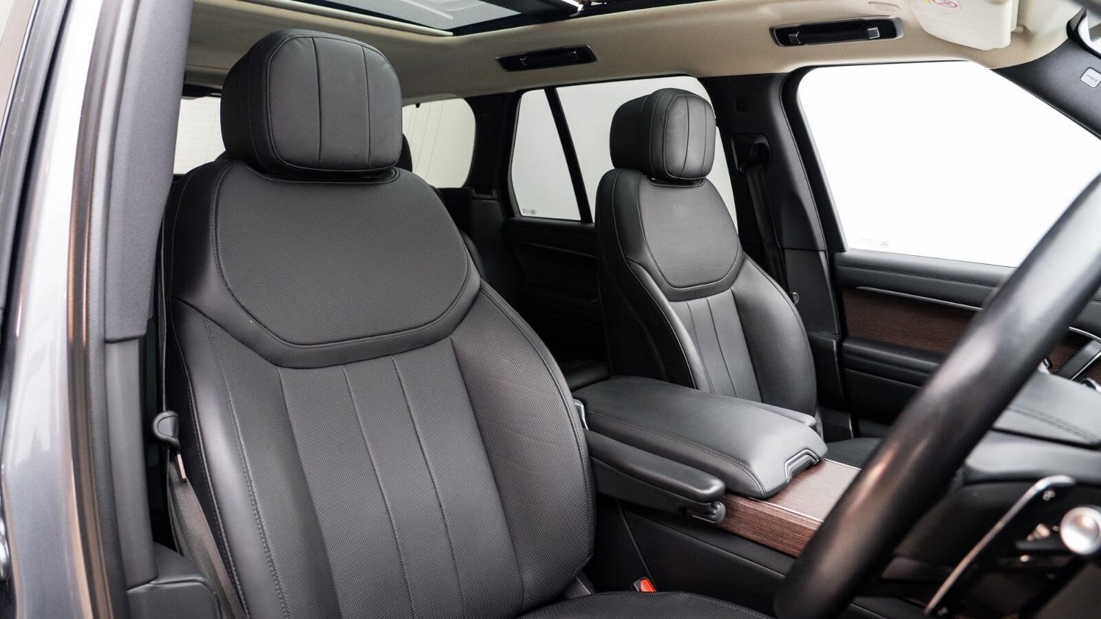 Land Rover Range Rover view 6