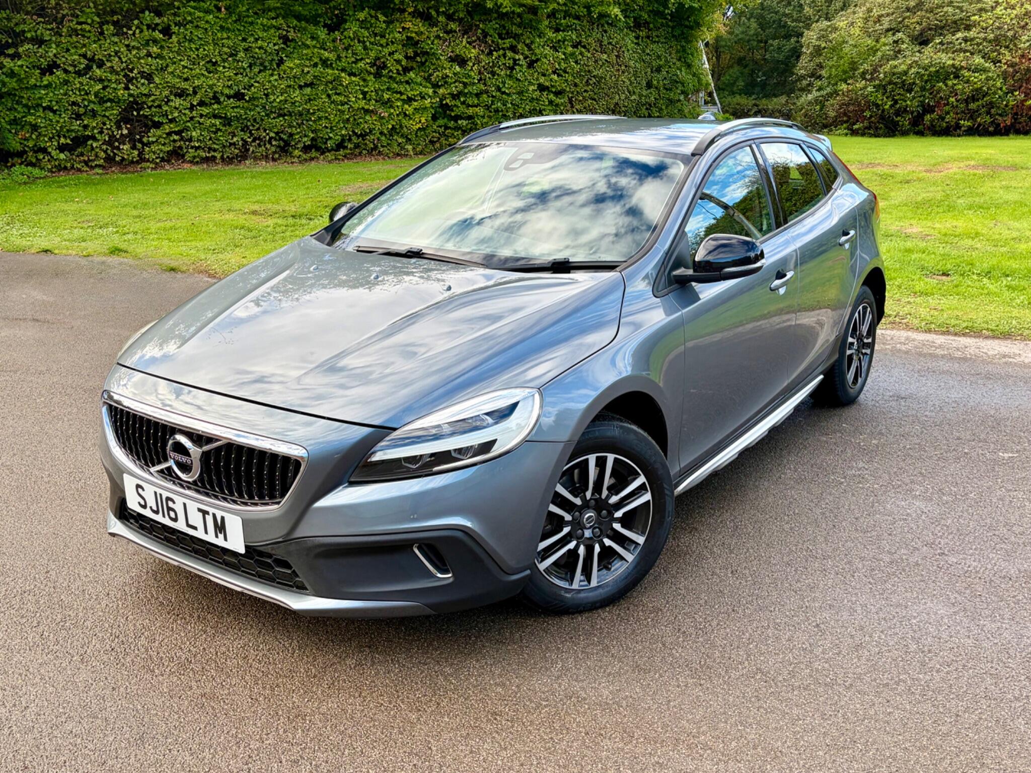 Volvo V40 Cross Country