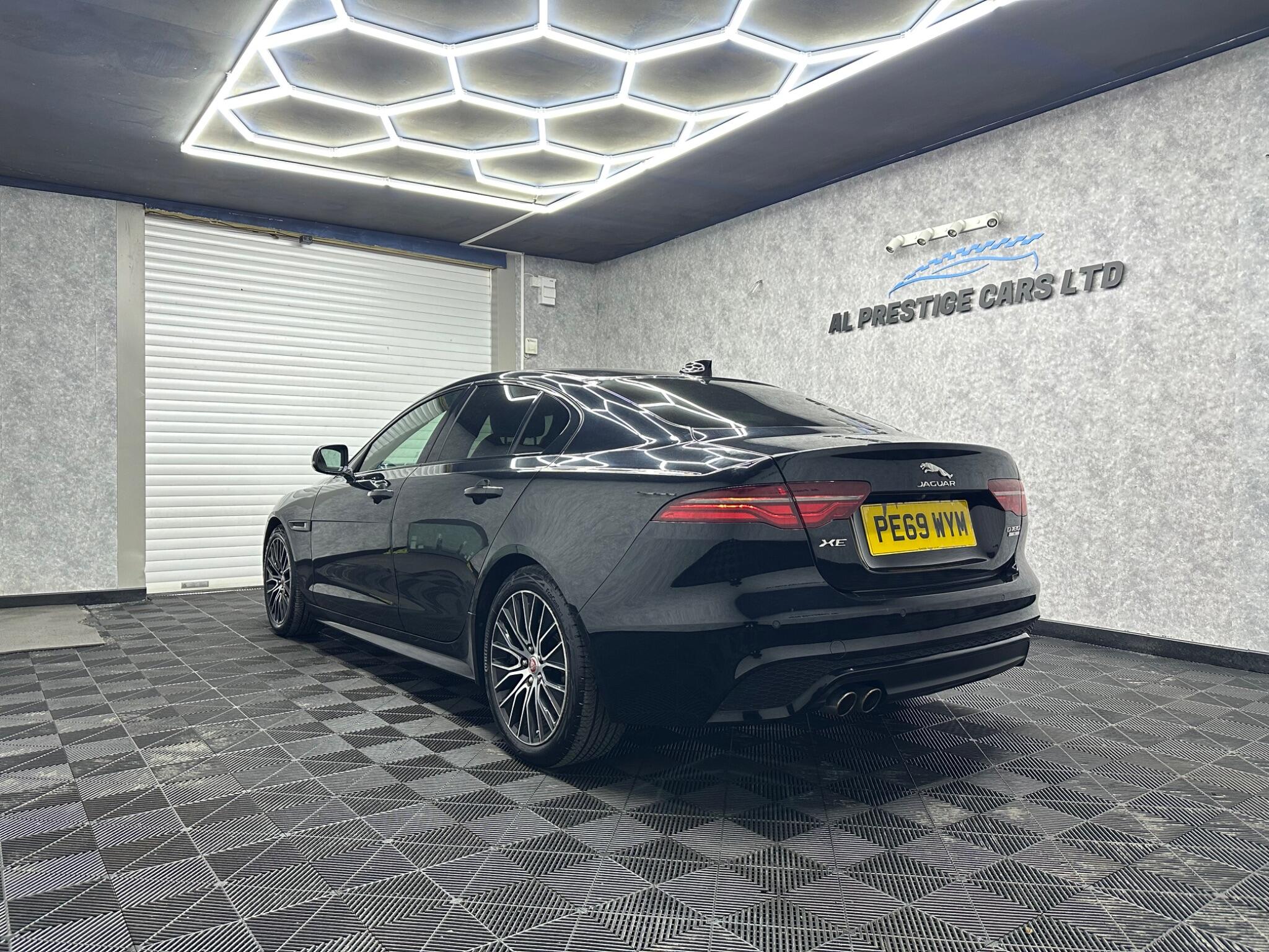 Jaguar Xe view 7