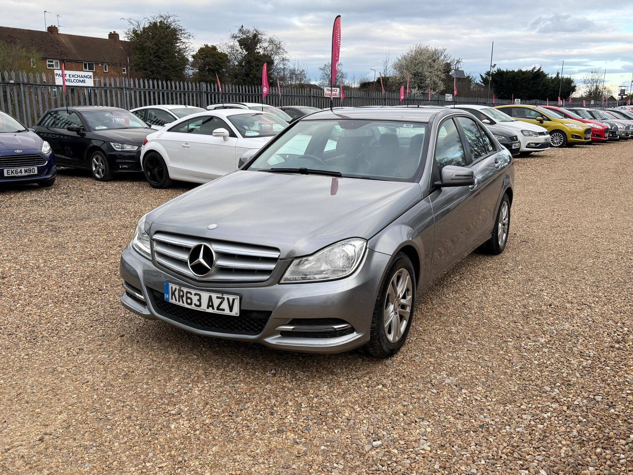 Mercedes-Benz C Class view 12