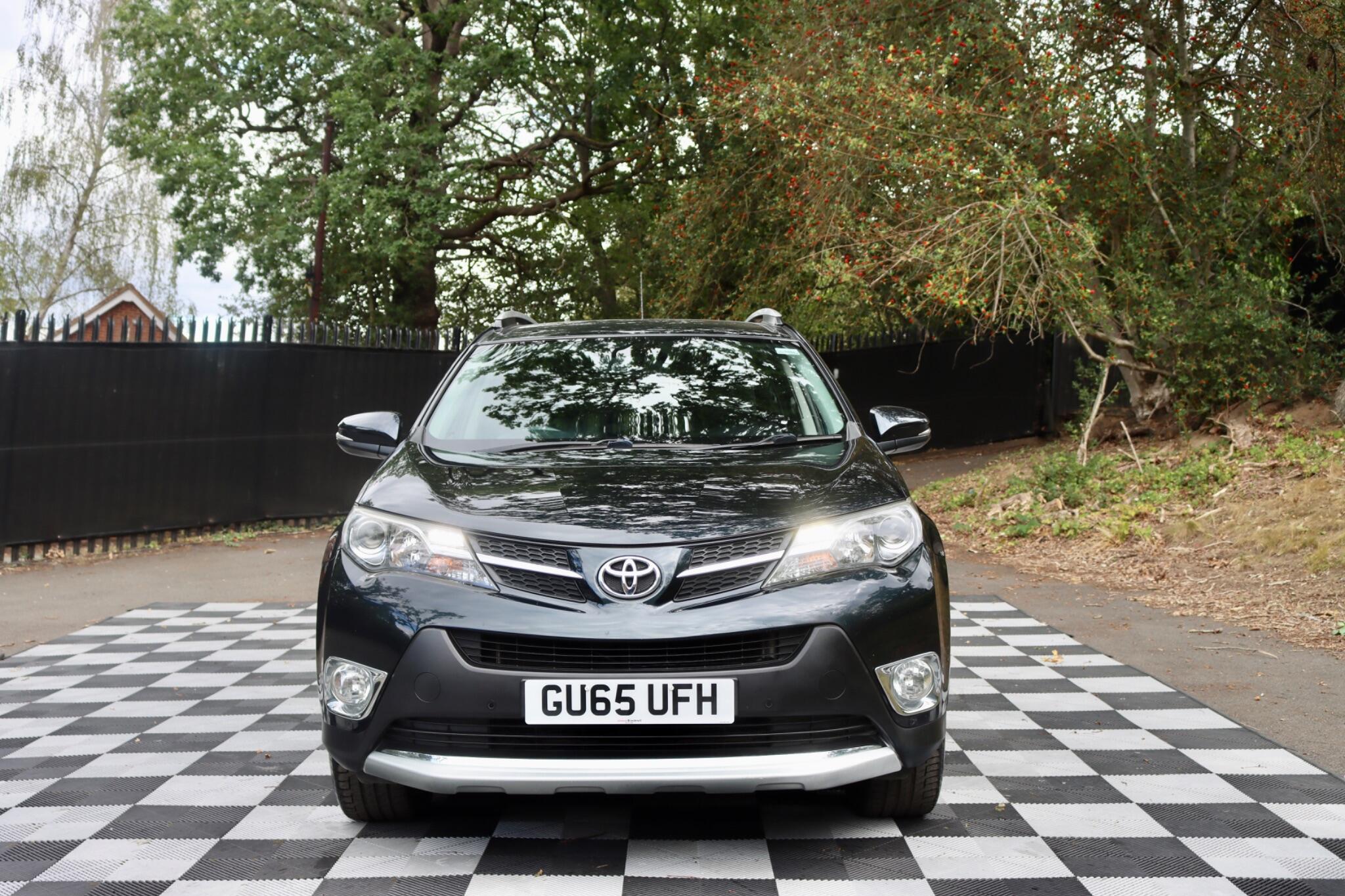Toyota Rav4 view 34