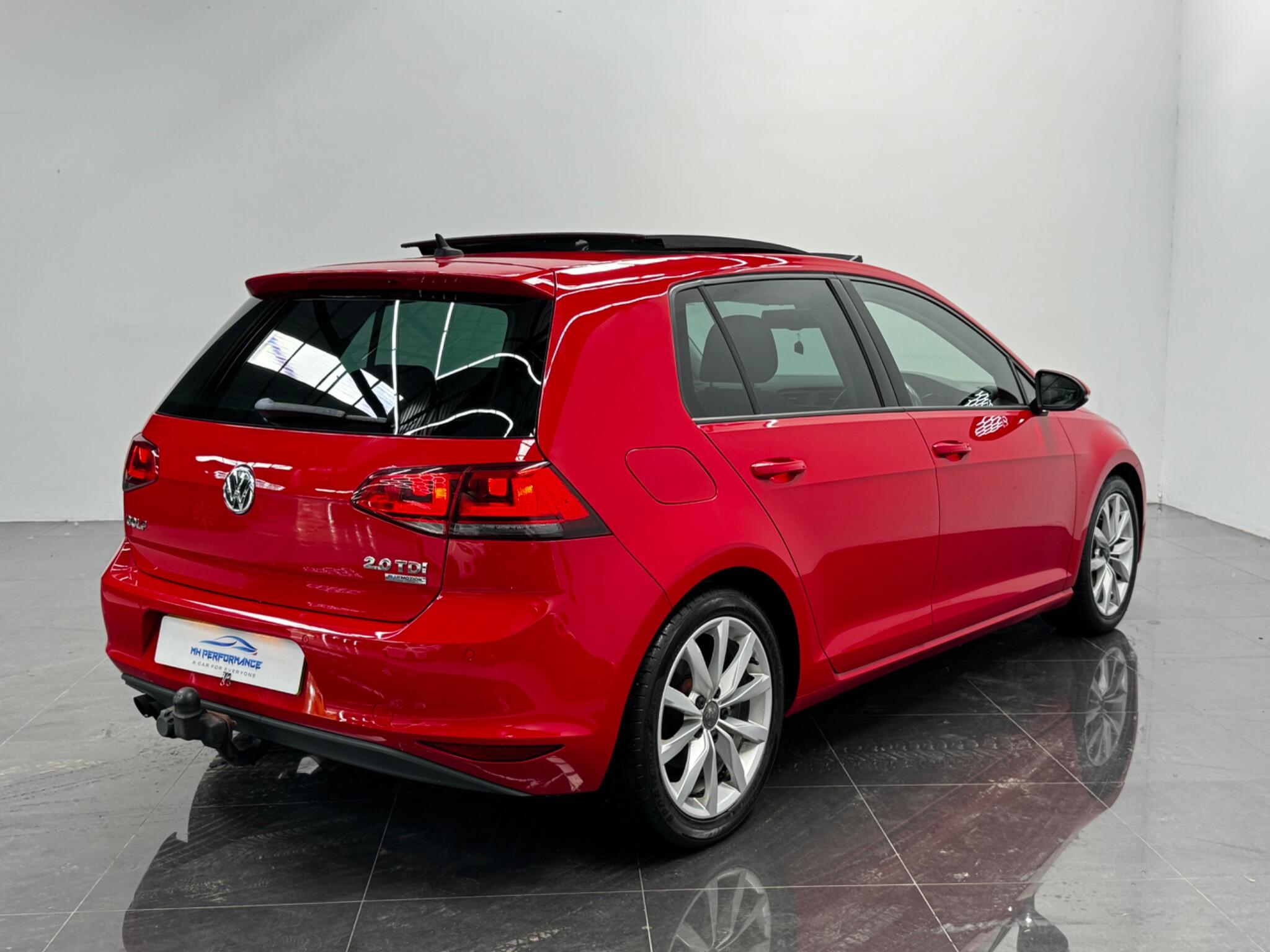 Volkswagen Golf view 9