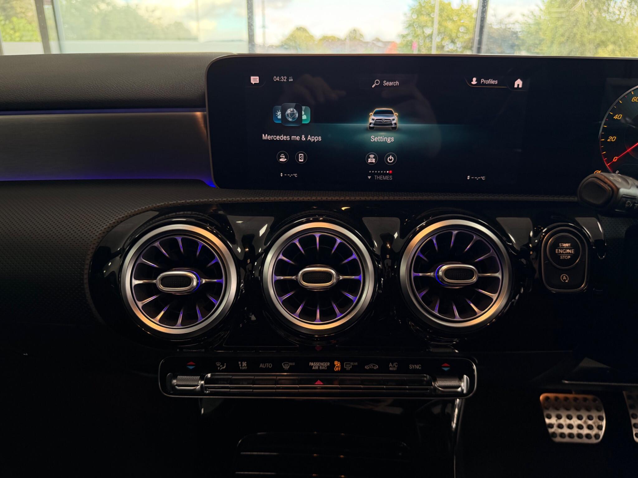 Mercedes-Benz A-Class view 31