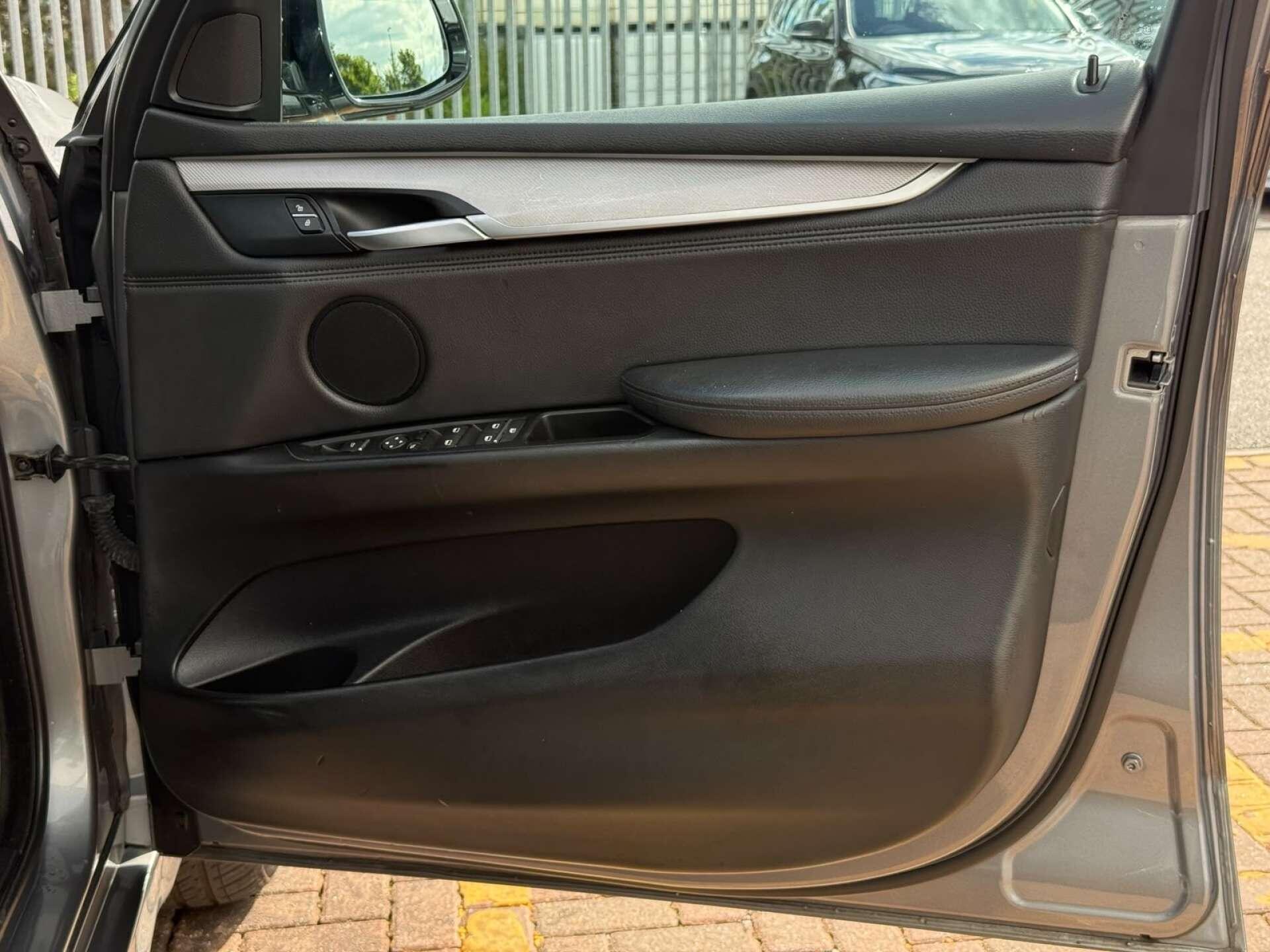 BMW X5 X5 view 23