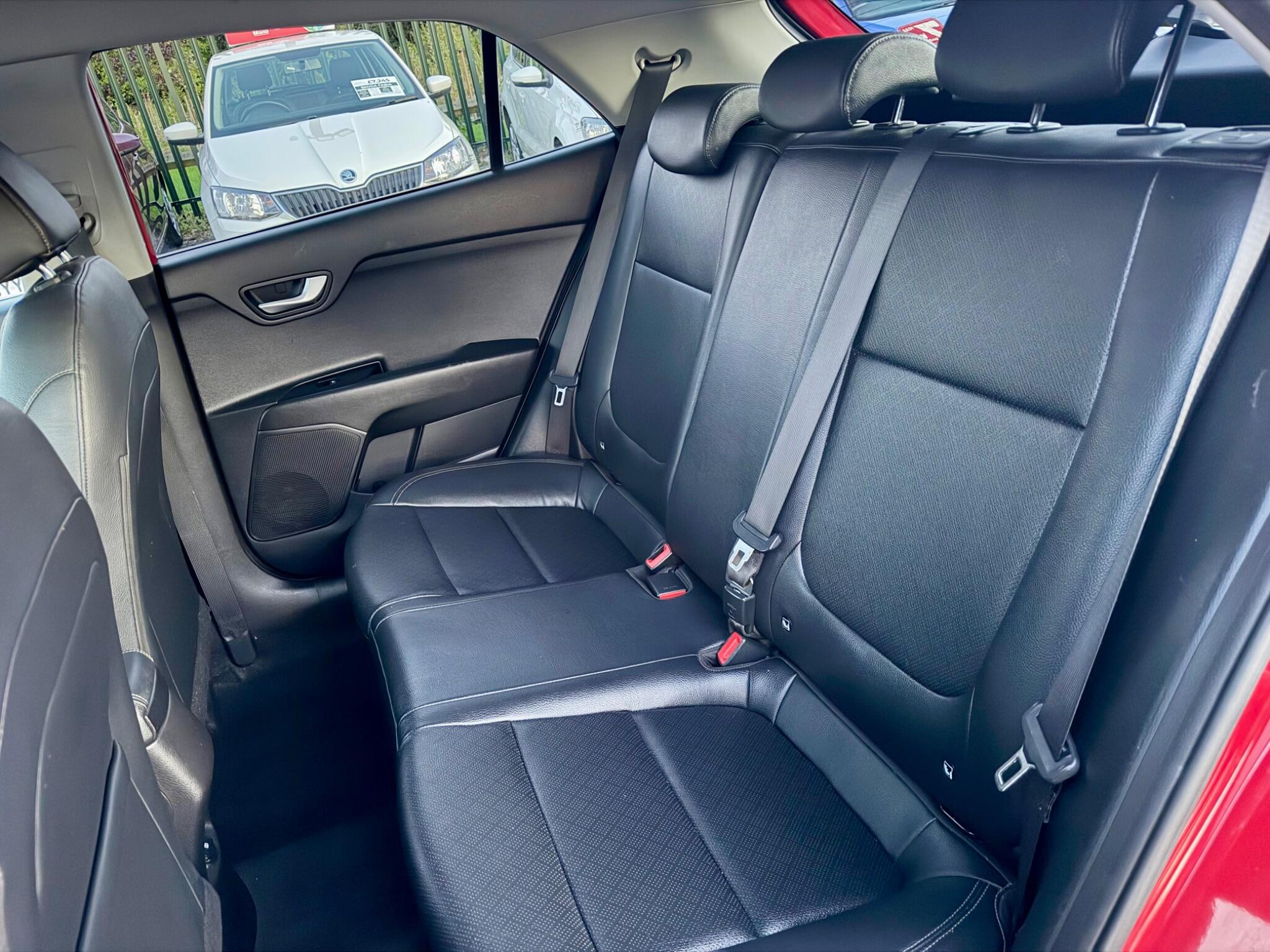 Kia Rio view 30