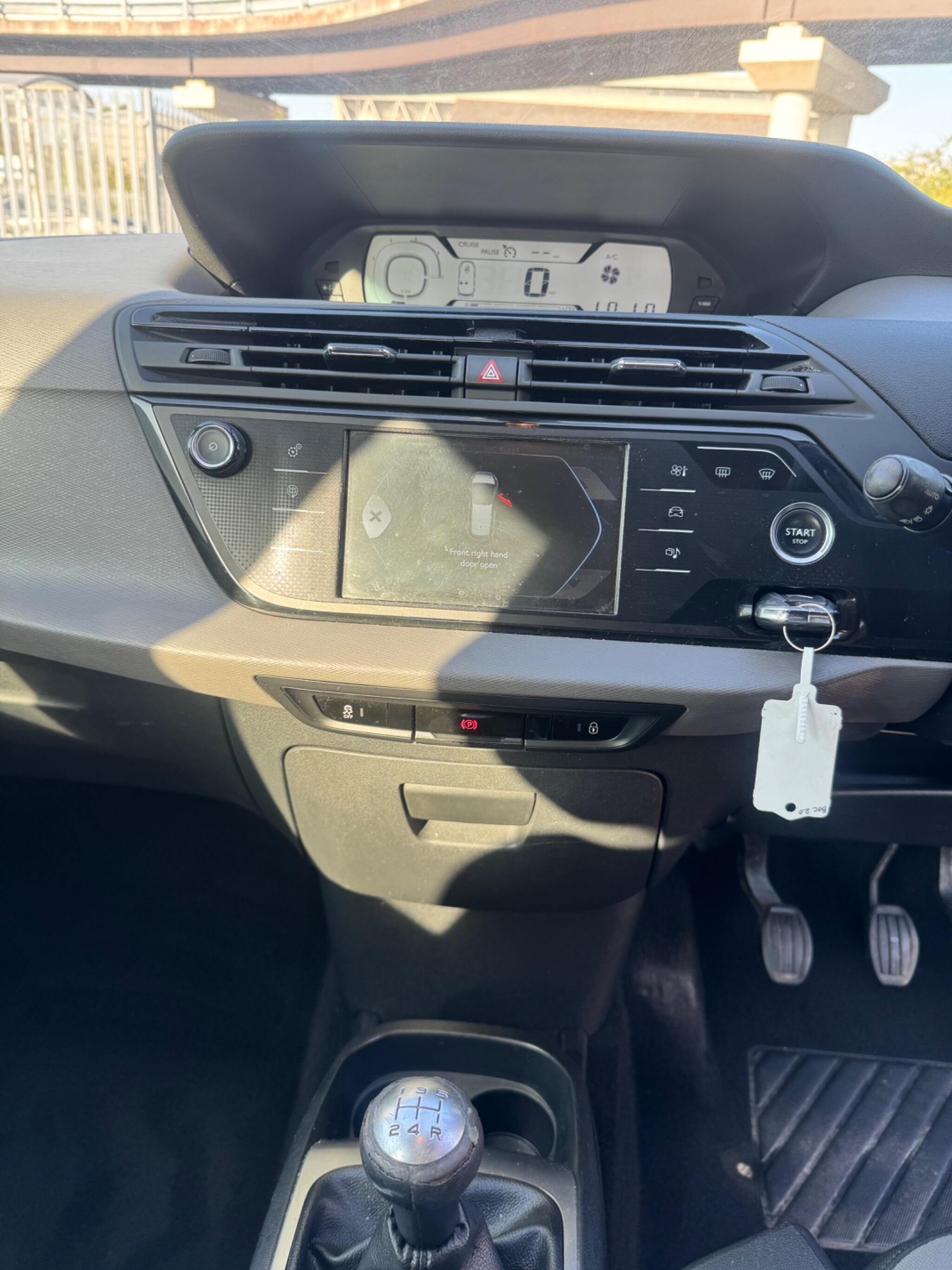 Citroen C4 Picasso view 50