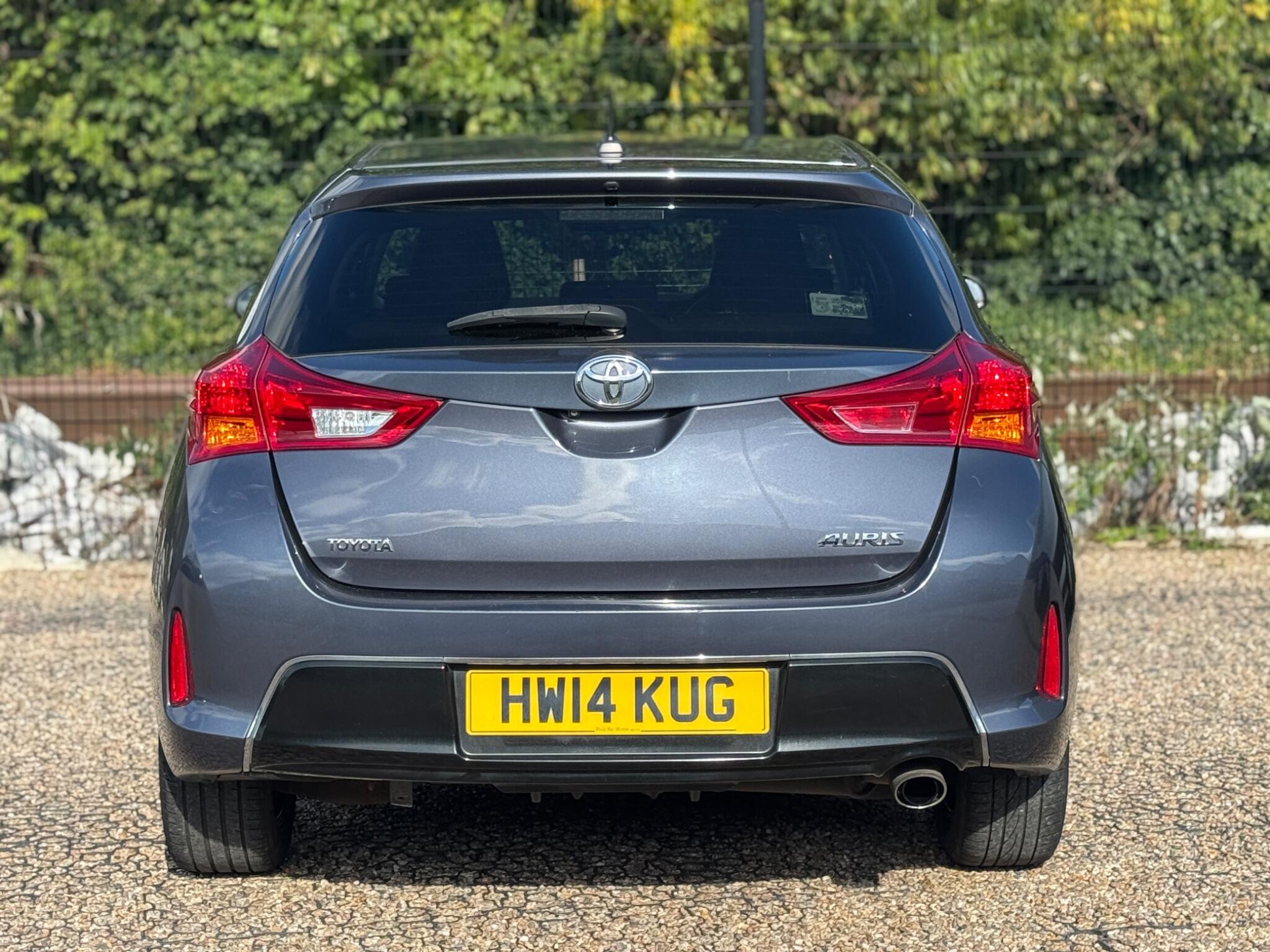 Toyota Auris view 22