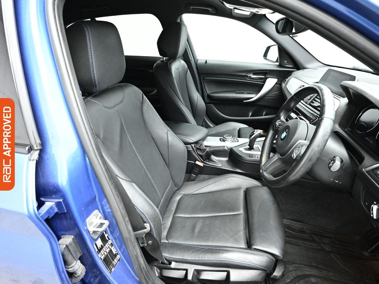 BMW 1 Series view 12