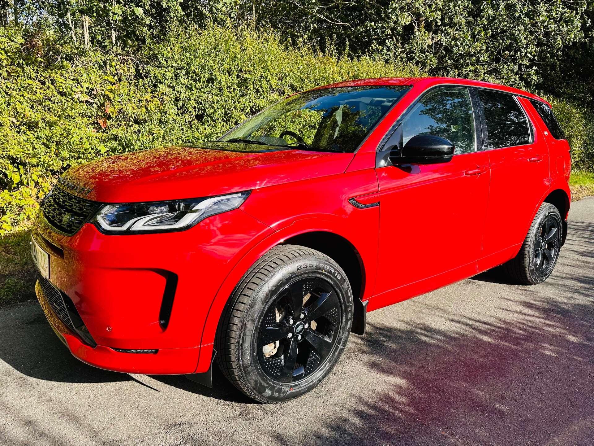 Land Rover Discovery Sport view 28
