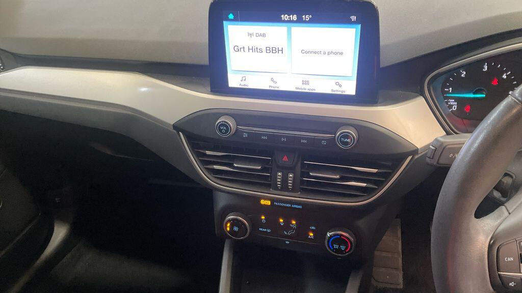 Ford Focus view 7